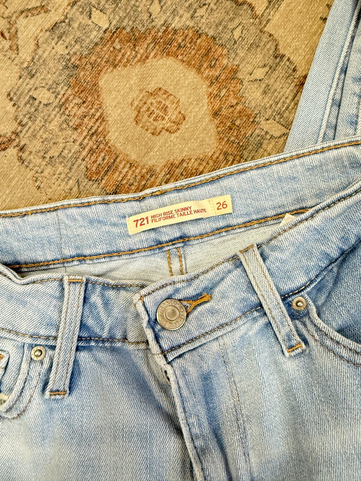 Levi 721 HR Skinny Jeans (26x32)