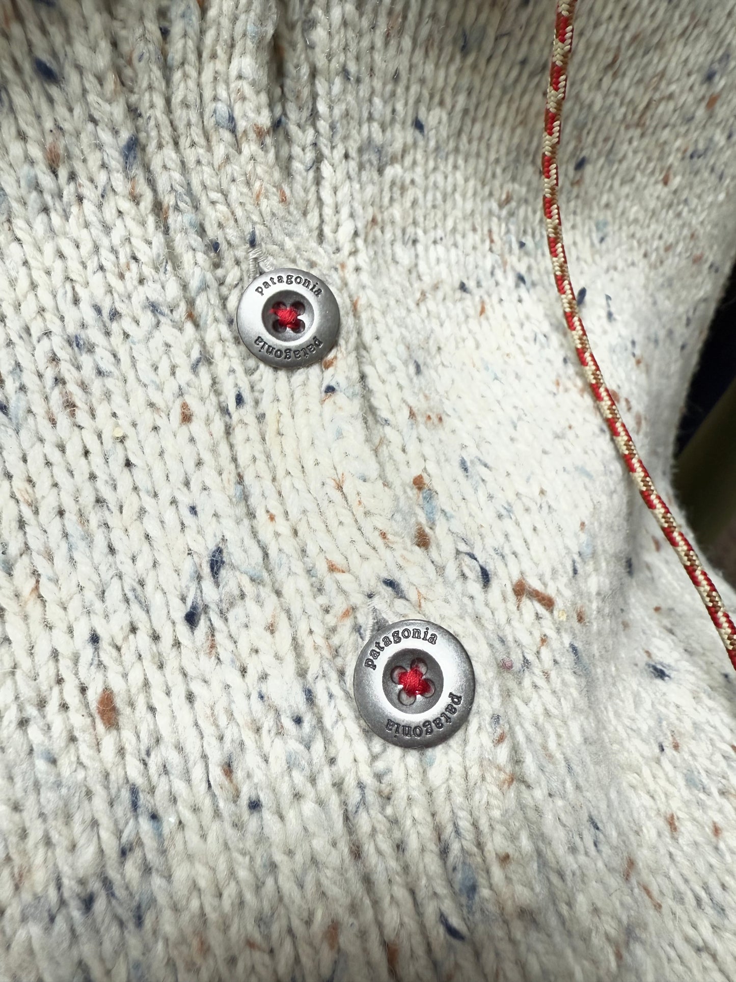 Patagonia Wool Buttoned Pullover Hoodie (S)
