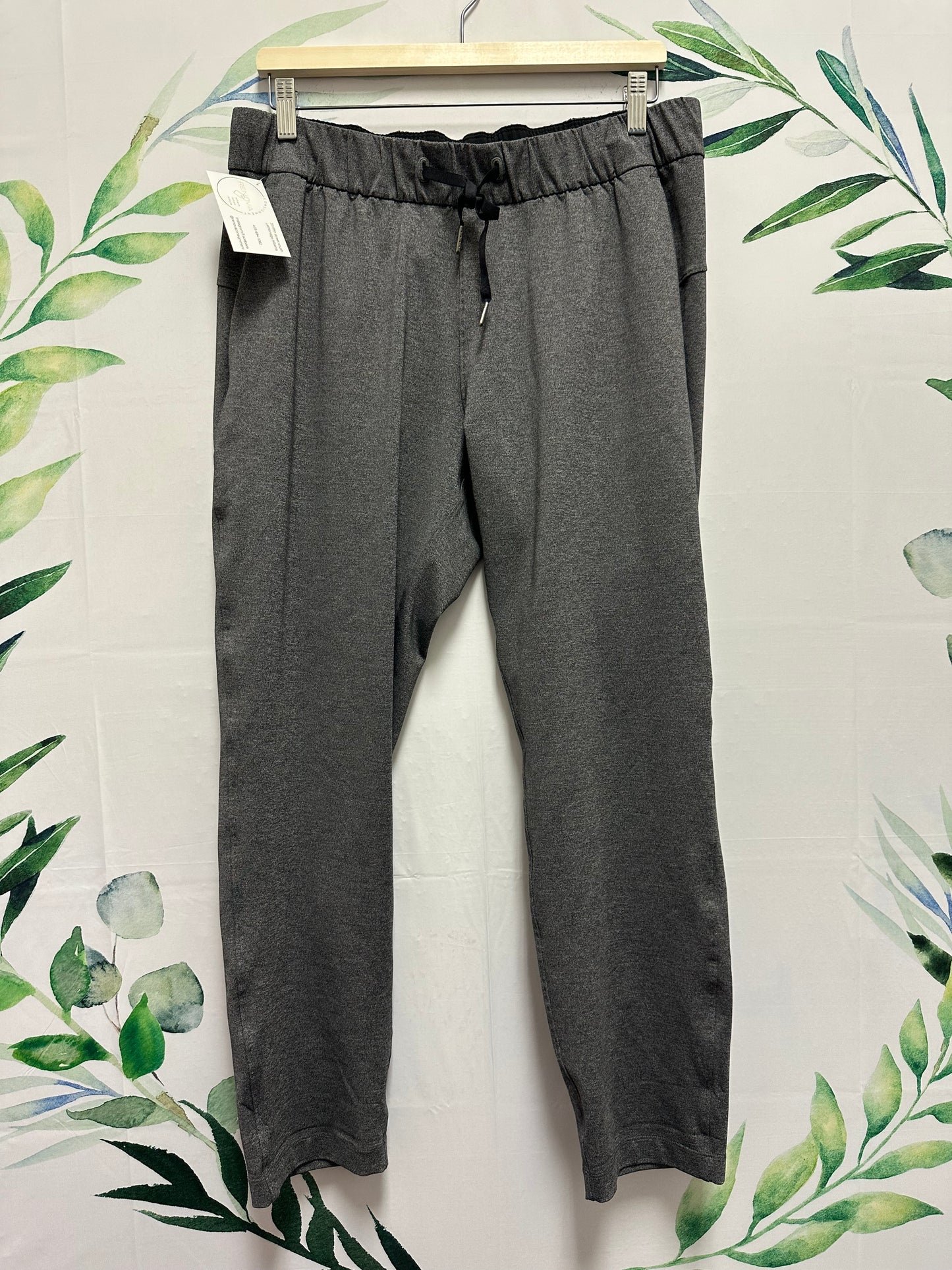 Lululemon On The Fly MR Pant 28” (8)