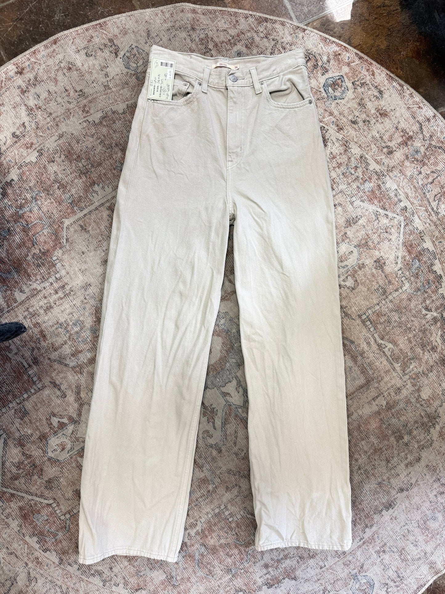 Levi’s High Loose Jeans (26x31)