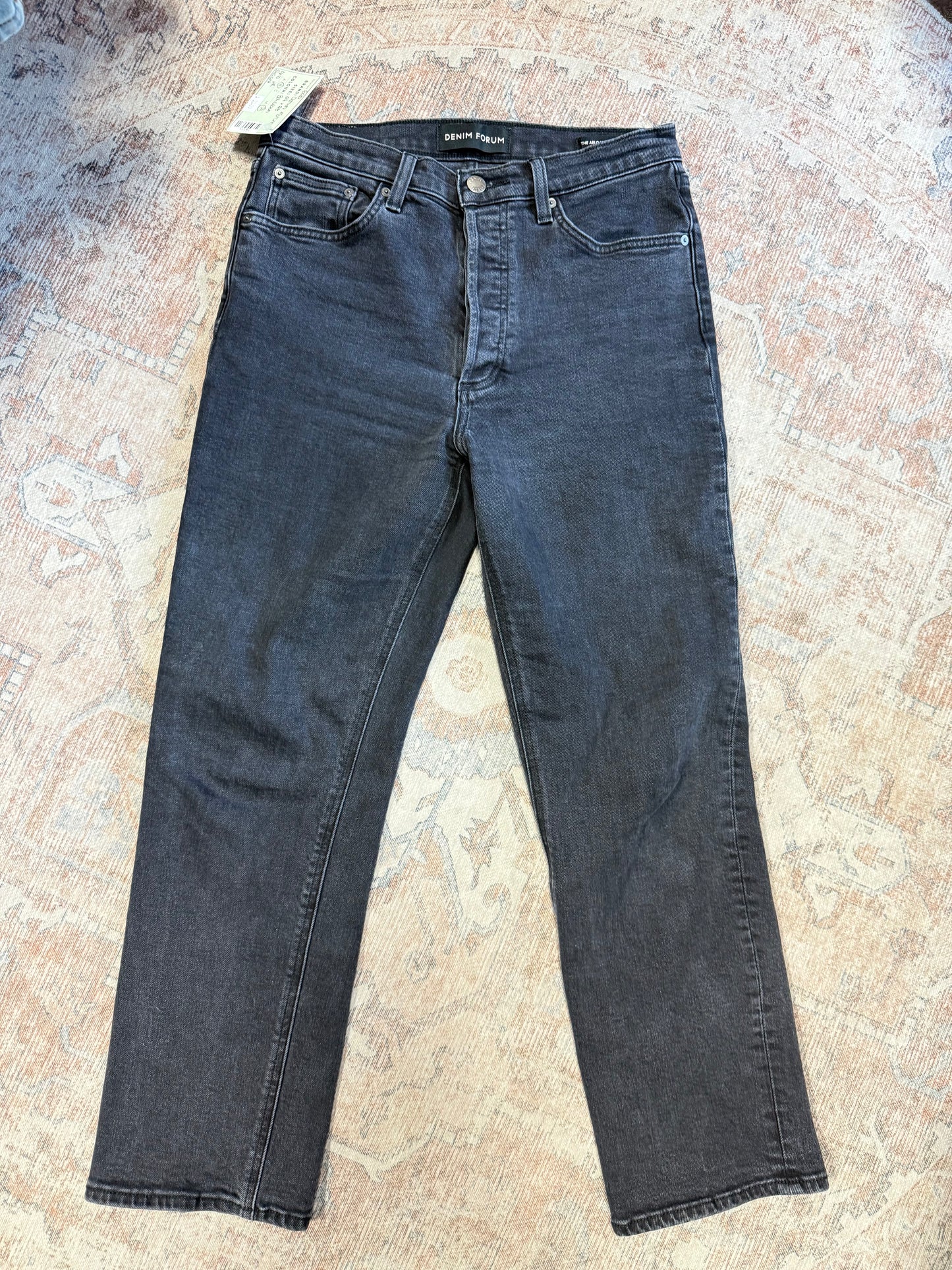 Denim Forum Arlo Straight HR Jeans (29x28)
