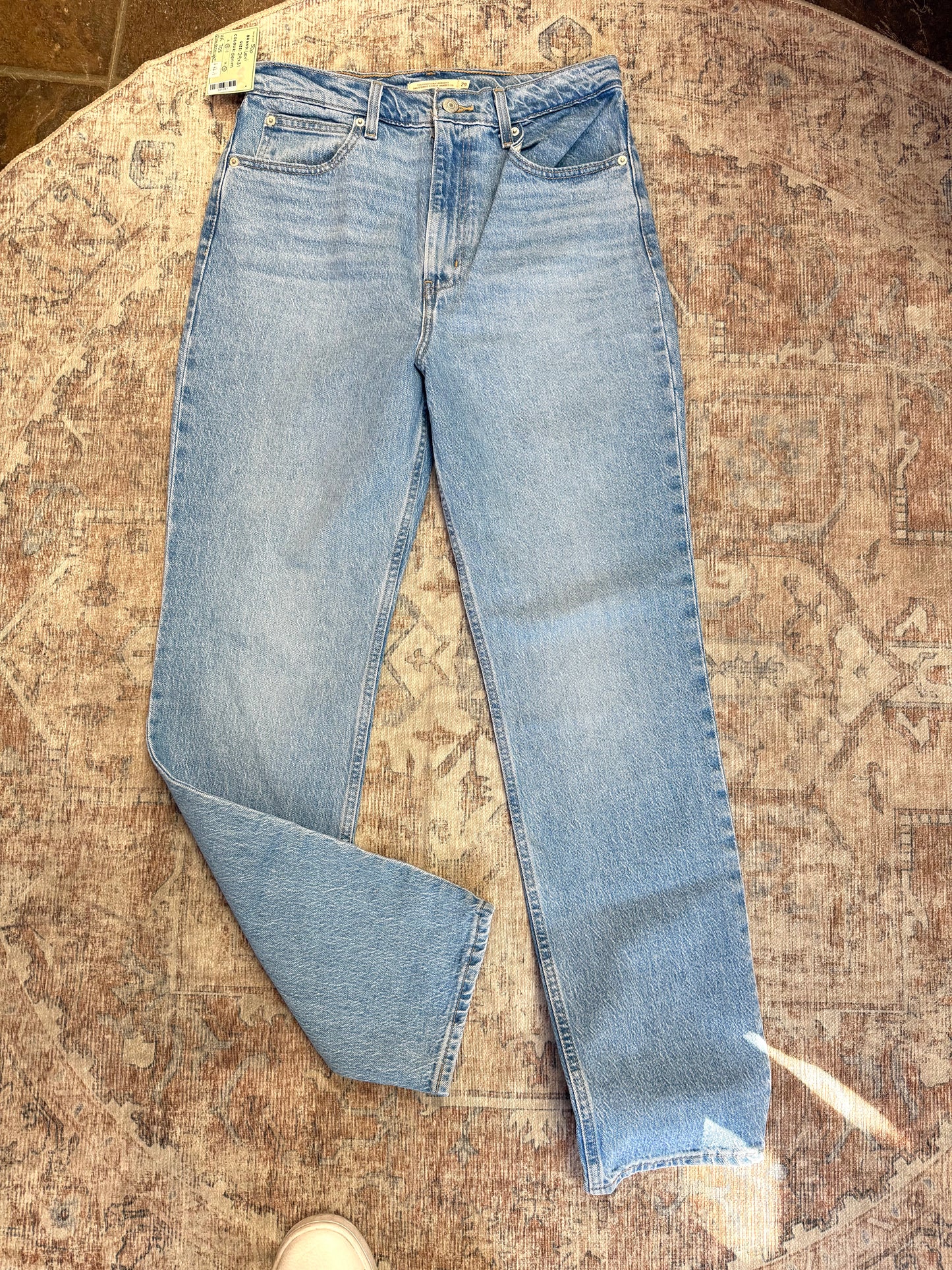Levi ‘70s Straight Slim HR Jeans (29x31)