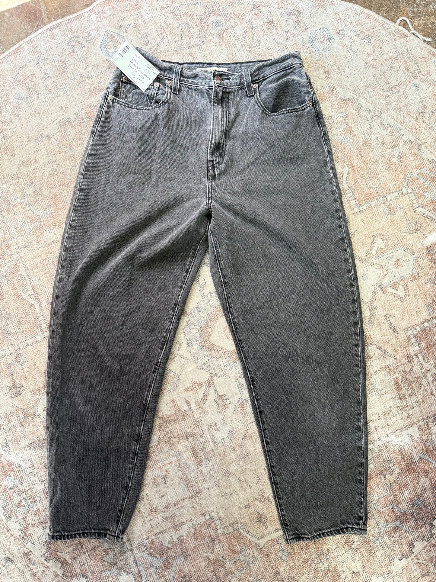 Levi’s High Loose Taper HR Jeans (30x29)