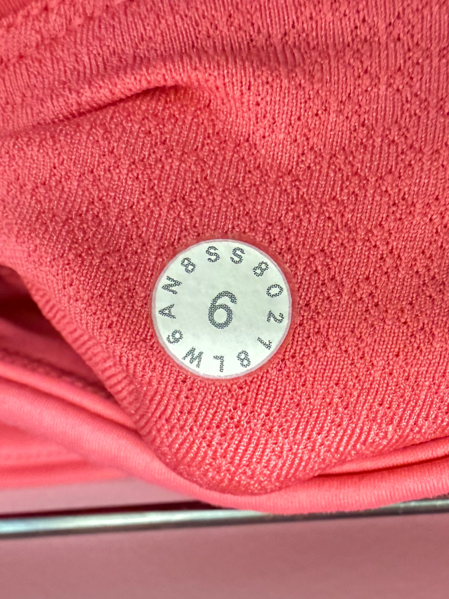 Lululemon On Pace HR Crop 21” (6)