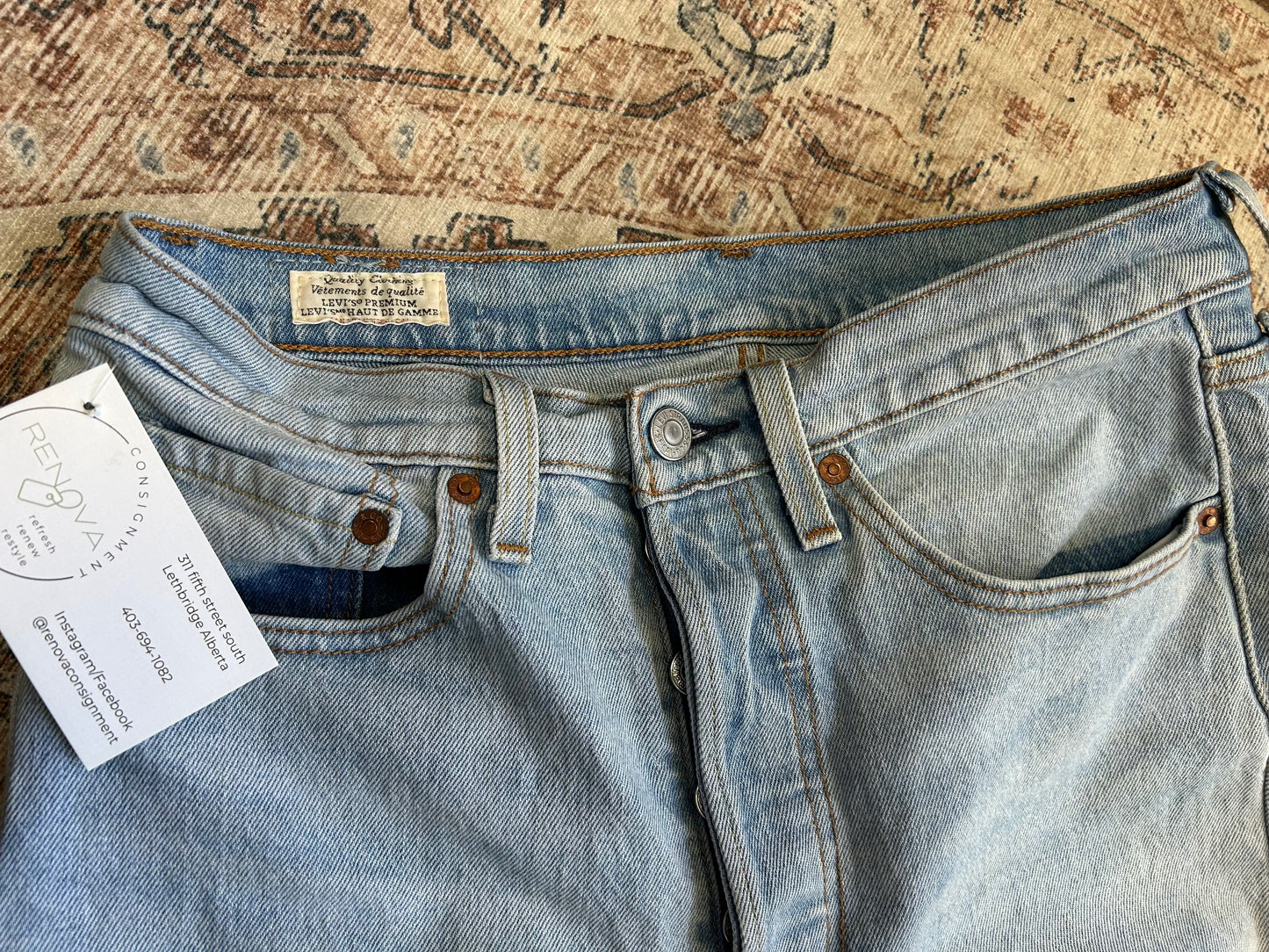 Levi 501 Skinny HR Jeans (26x28)