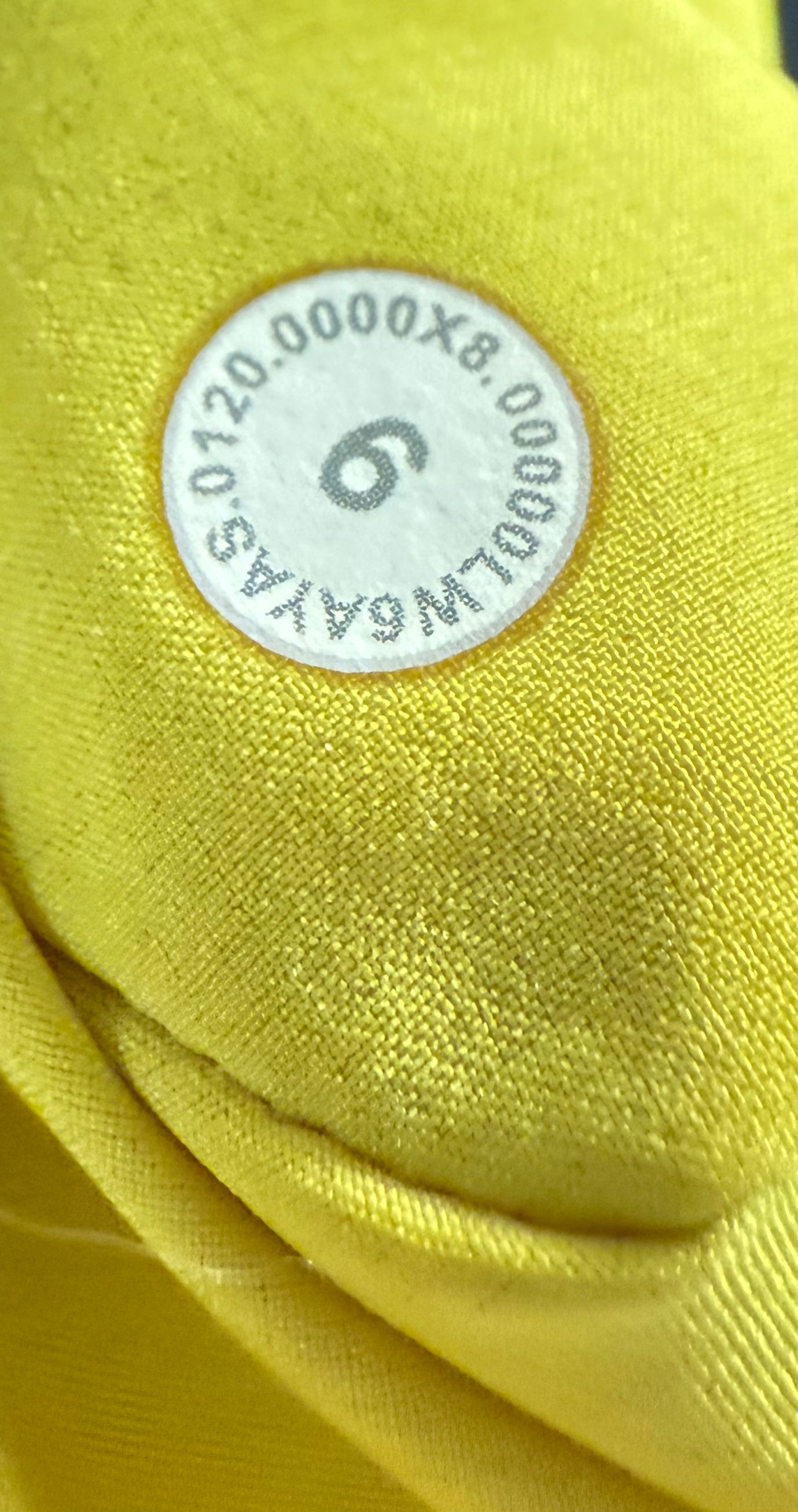 Lululemon Noir HR Crop 21” (6)