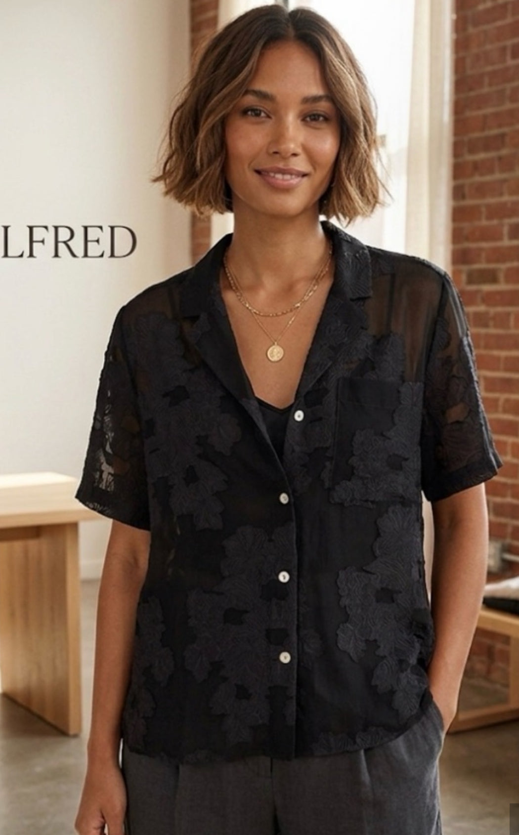 Aritzia Wilfred Atticus Oversized Button Up Tee (XS