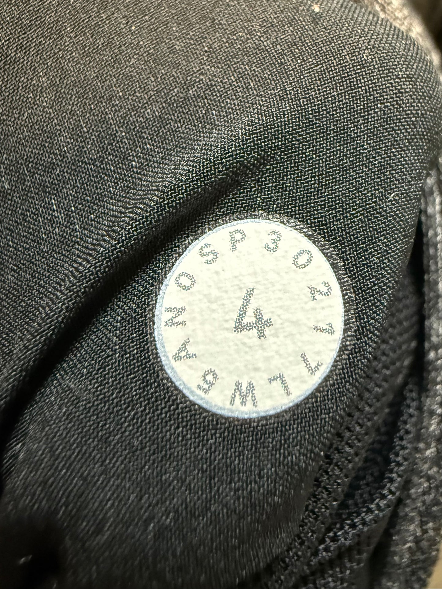 Lululemon On The Fly MR Pant 28” (4)