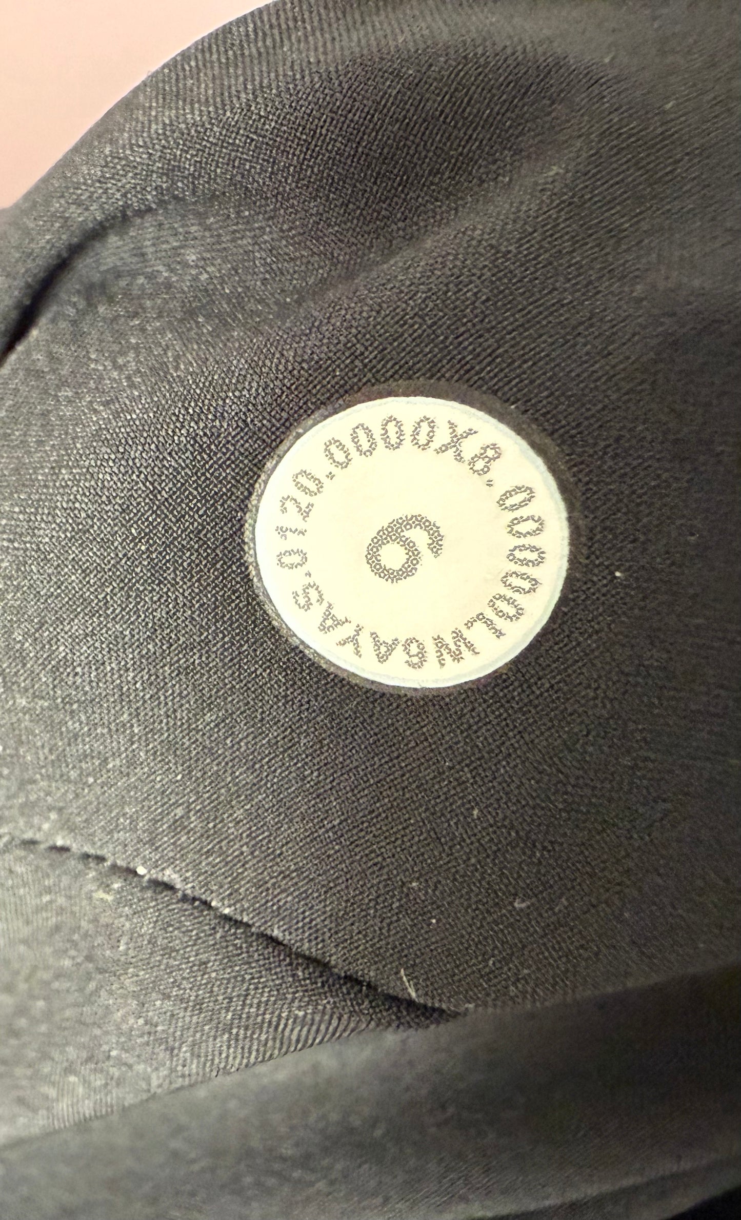 Lululemon Noir HR Crop 21” (6)