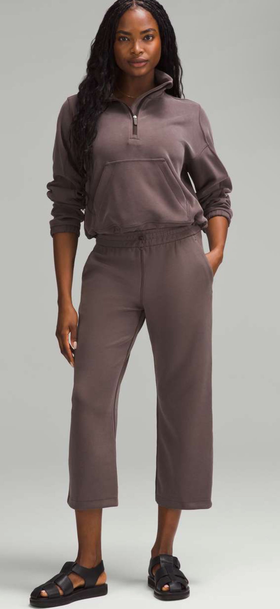 Lululemon Softstreme Straight Crop HR Pant 23” (14)