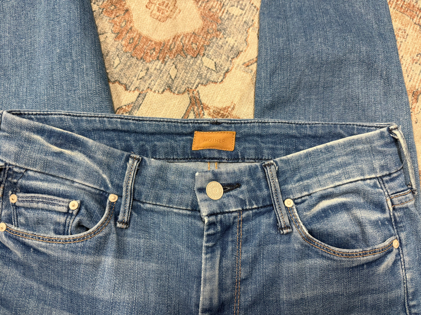 Mother Looker Ankle Fray HR Jeans (27x28)