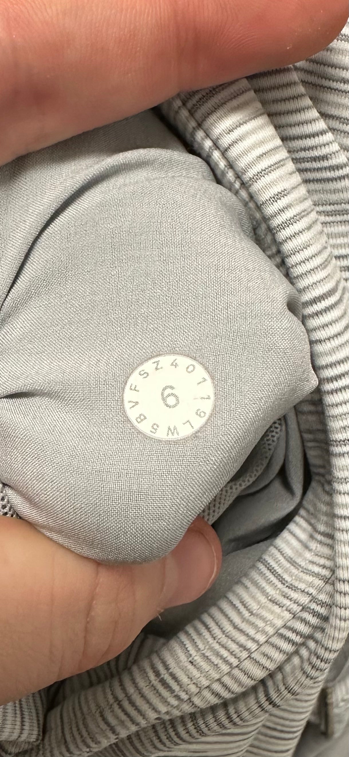 Lululemon On The Fly MR Pant 28” (6)