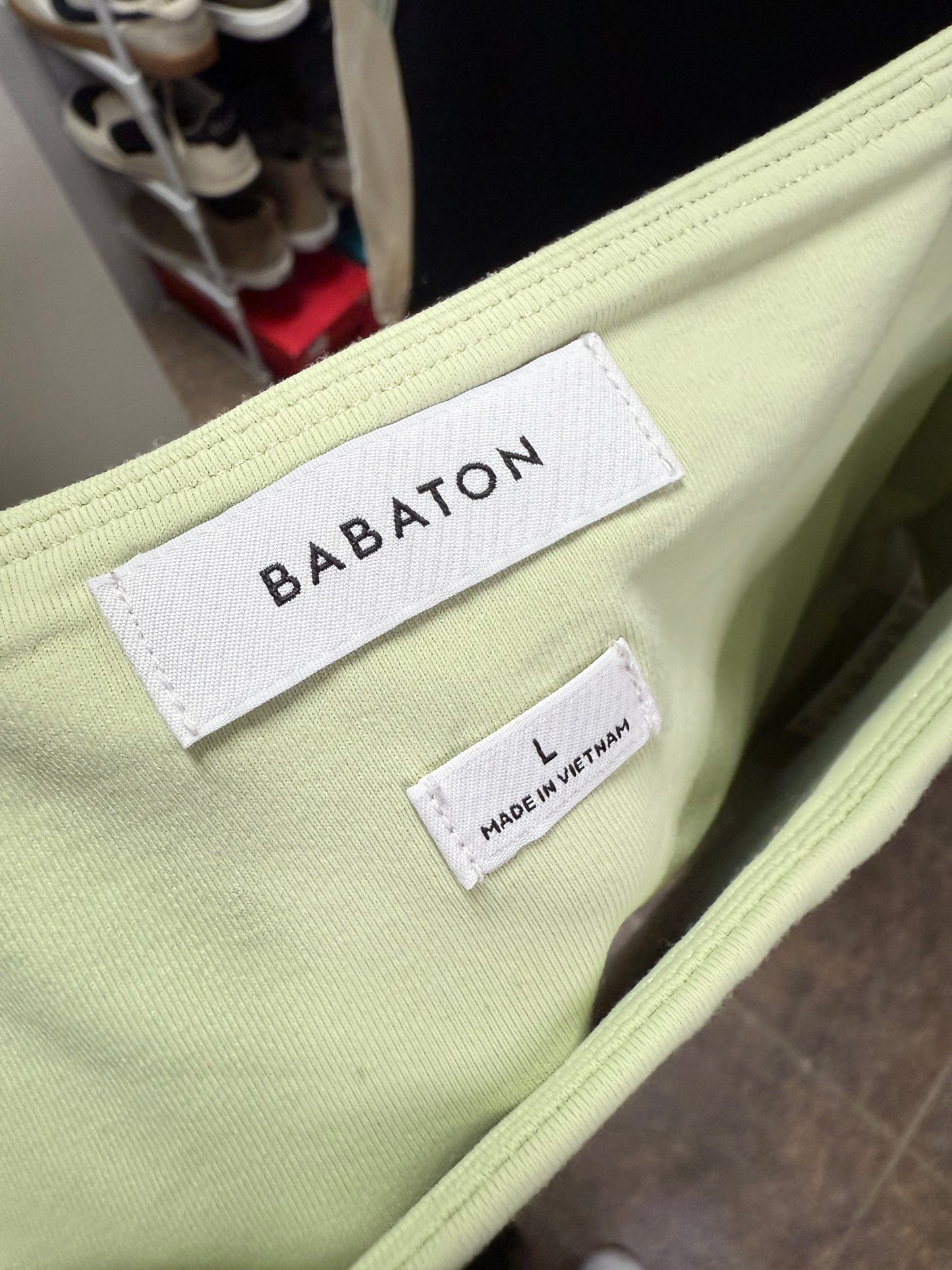 Aritzia Babaton Contour Squareneck Short Sleeve Bodysuit (L)