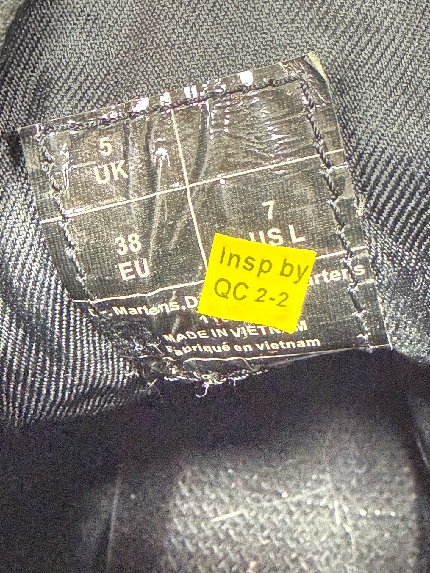 Doc Martens Original 1460 Boots (Womens 7)