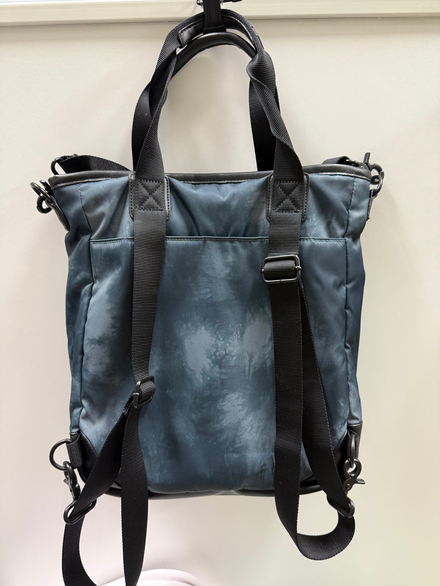 Lole Mini Lily Transformation Bag