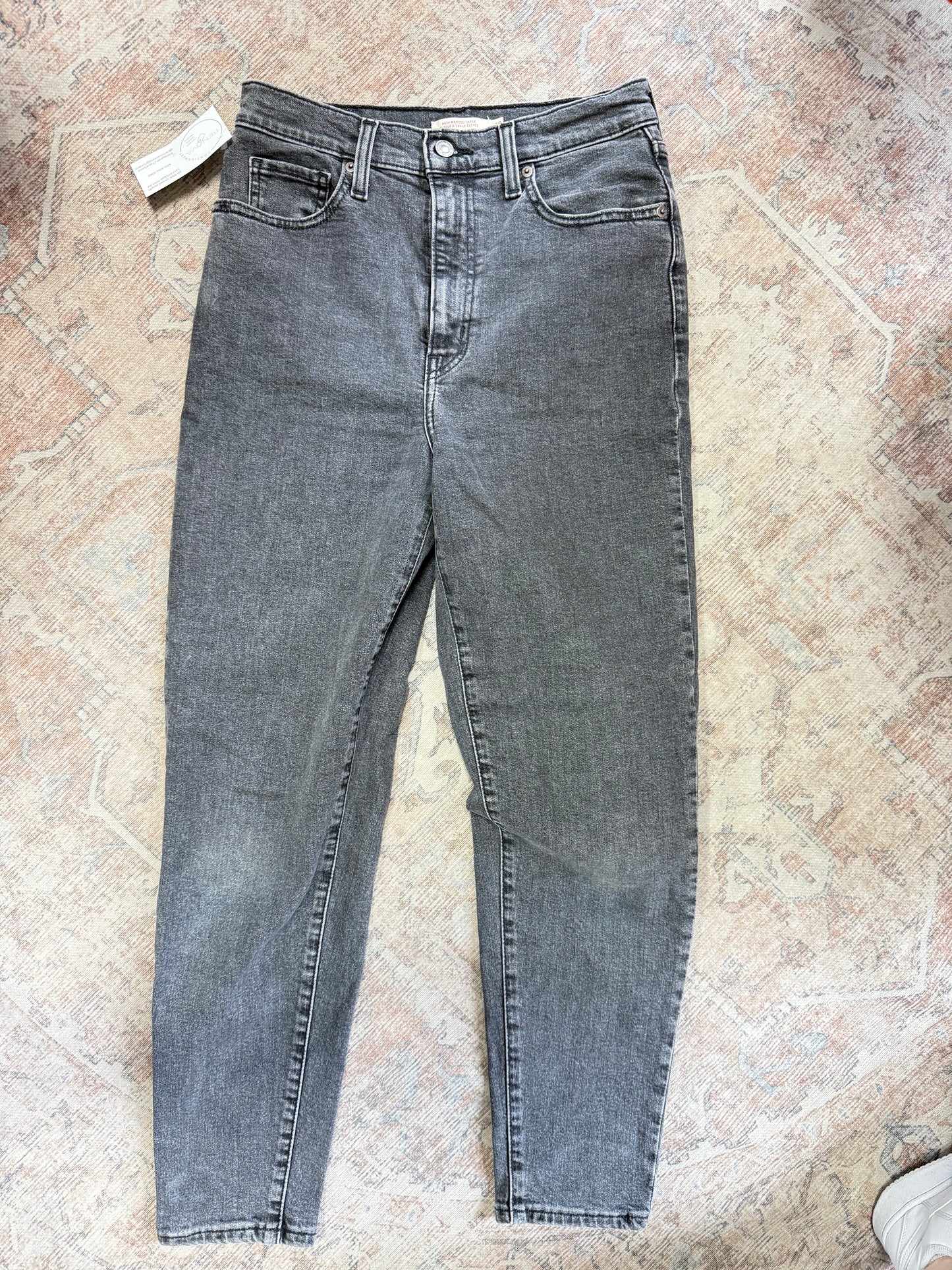 Levi’s Taper HR Jeans (28x29)