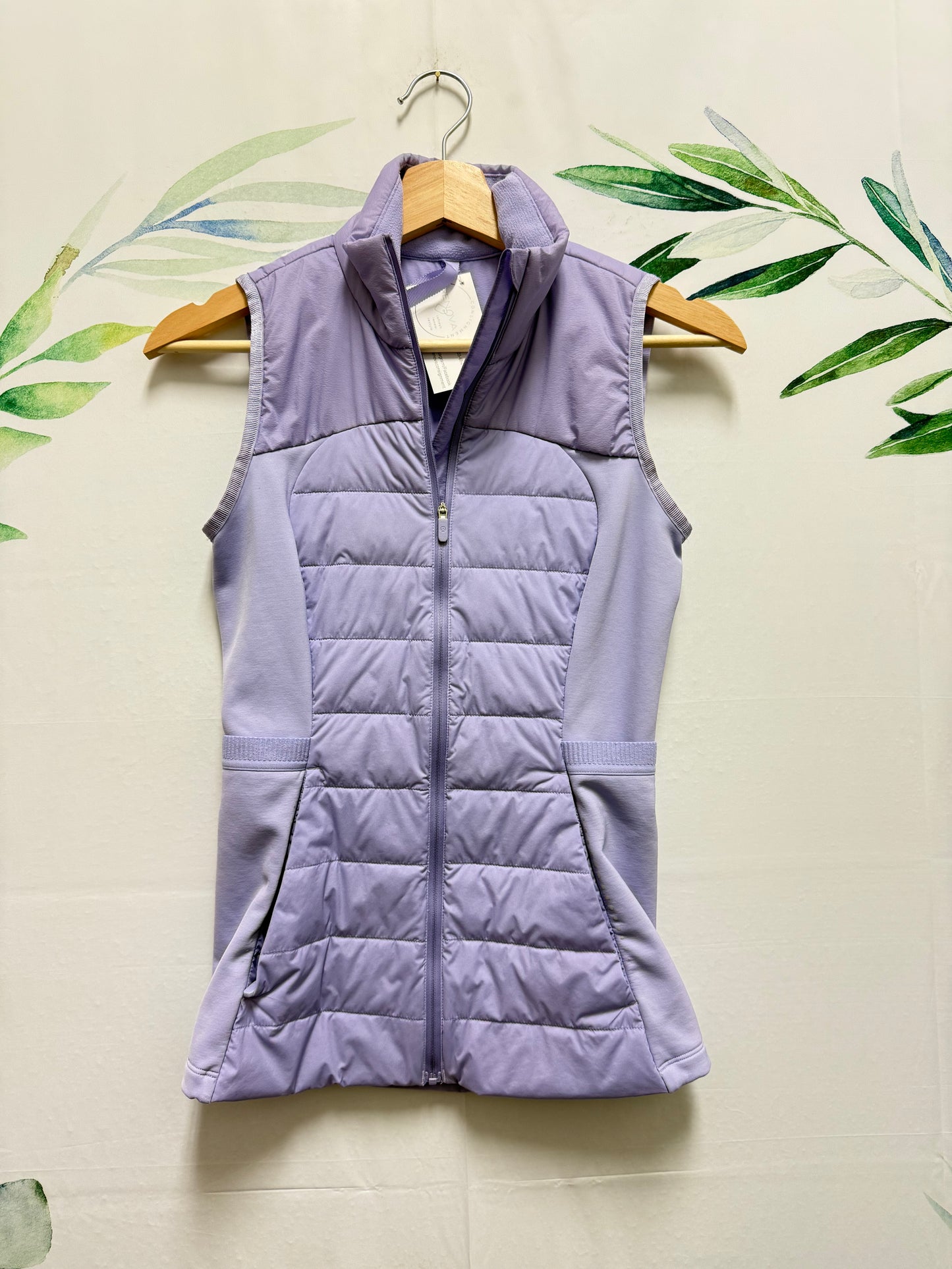 Lululemon Down For It All Vest (2)
