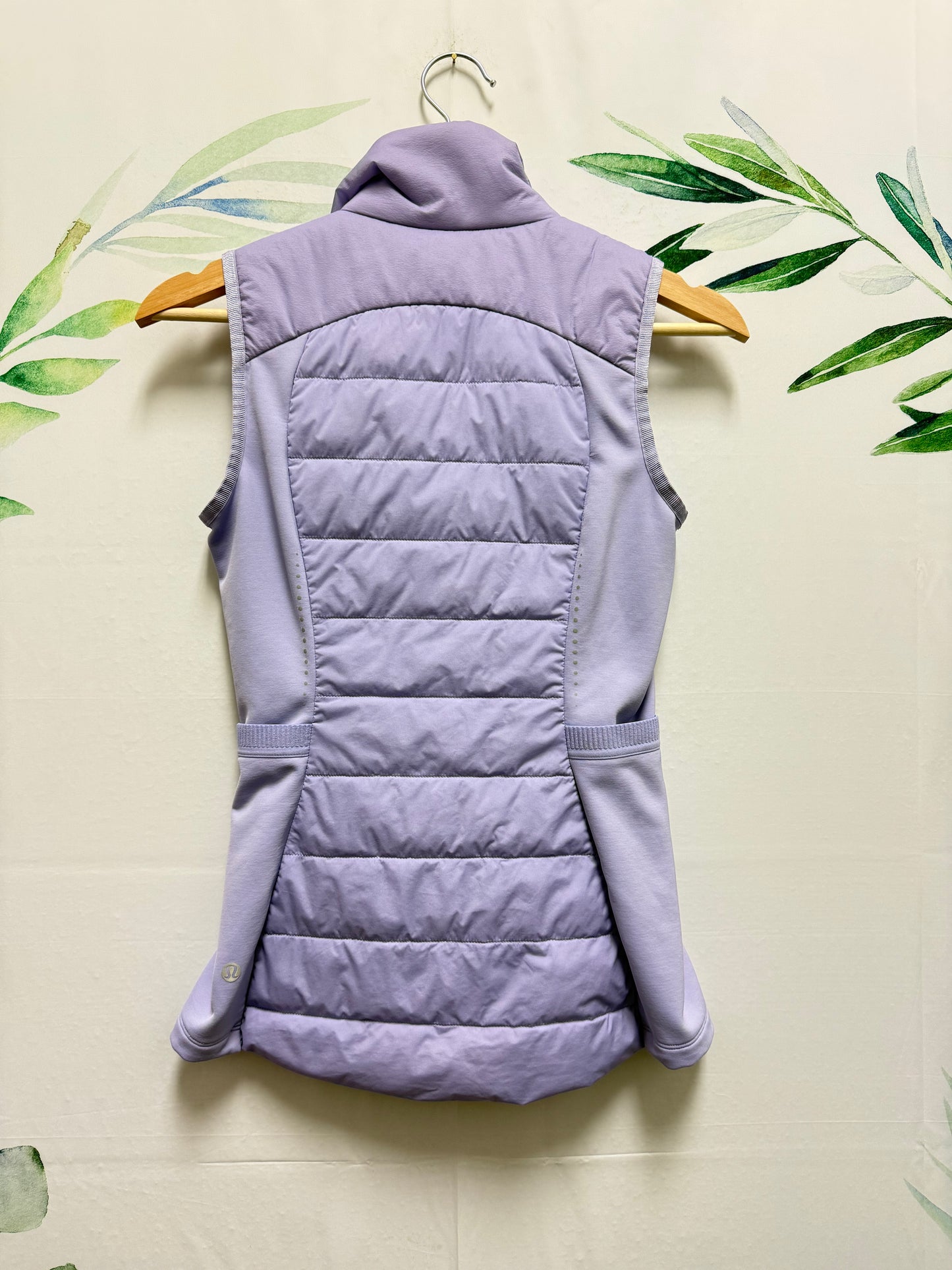 Lululemon Down For It All Vest (2)