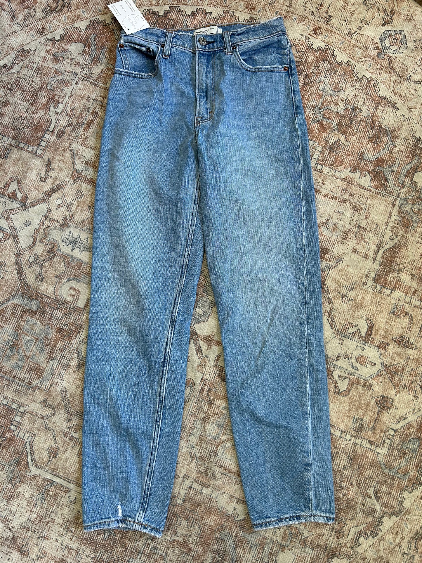Abercrombie Mom HR Jeans (26x28)