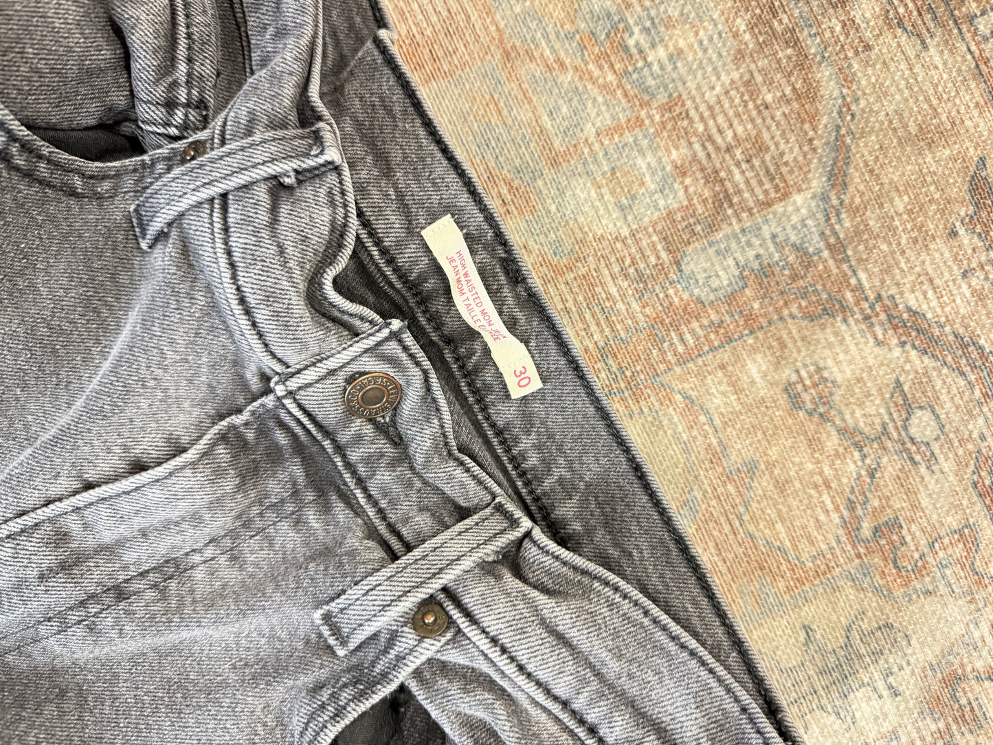 Levi Mom HR Jeans (30x29)
