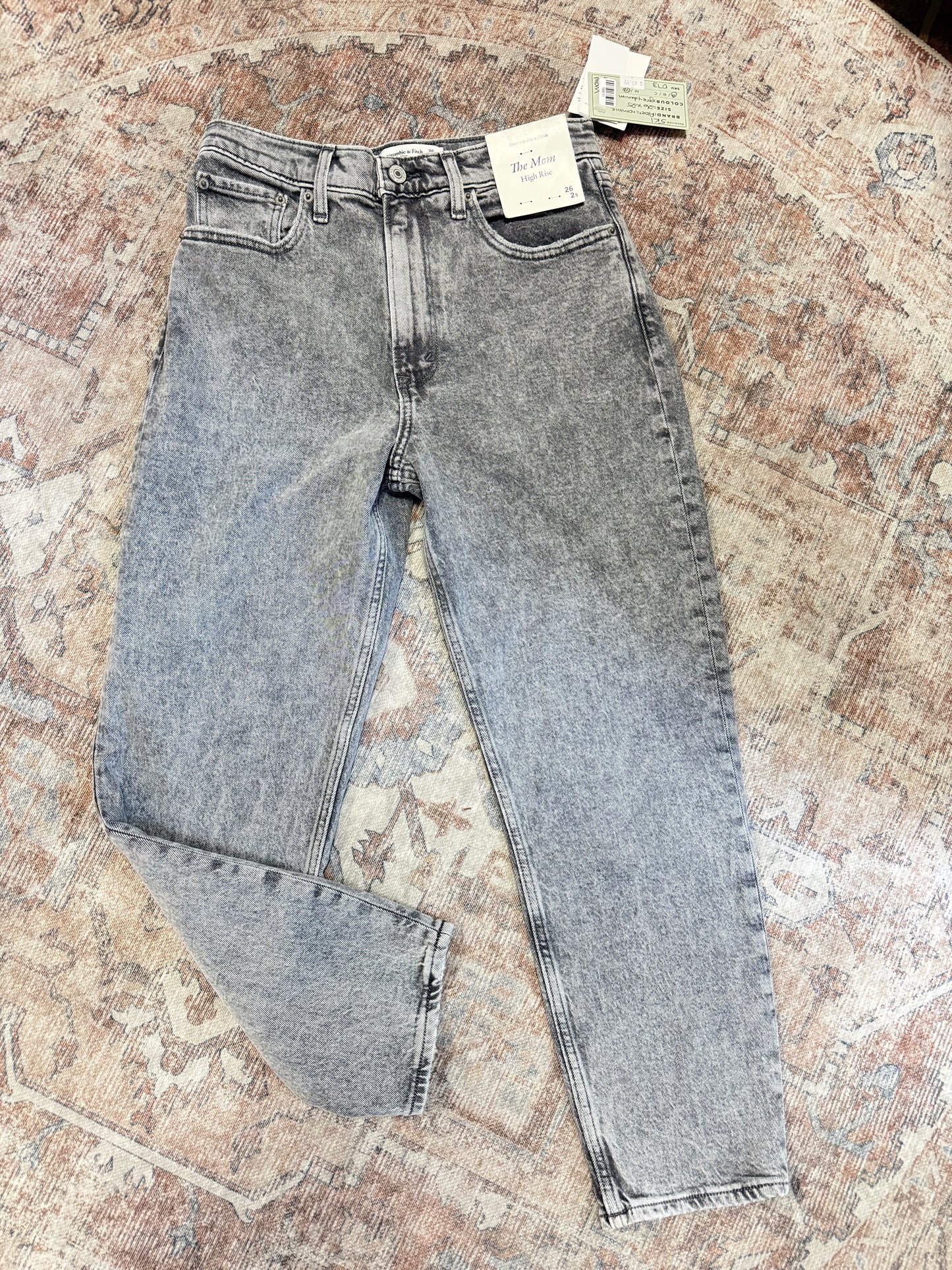 Abercrombie Mom HR Jeans (26x25)