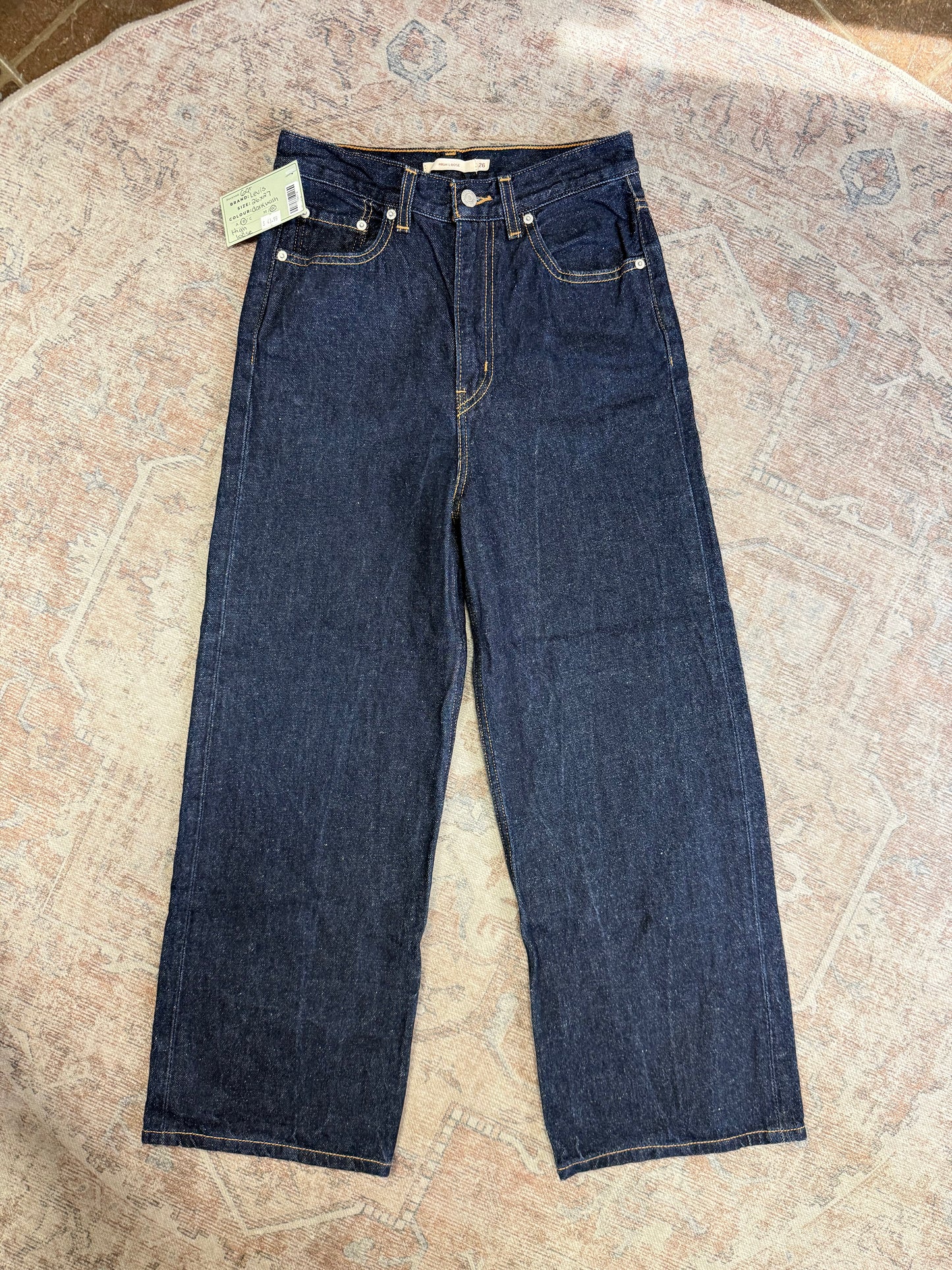 Levi’s High Loose Jeans (26x27)