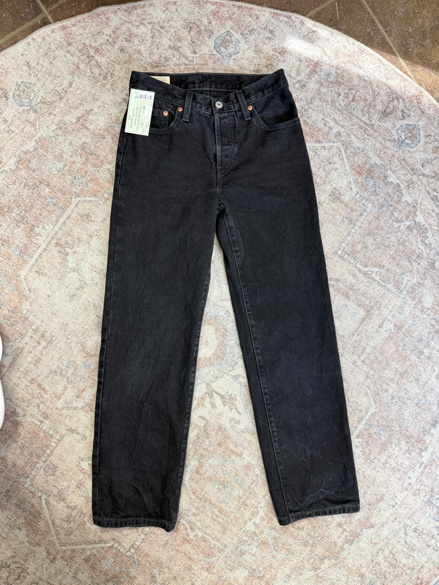 Levi’s 501 ‘90s Jeans (24x30)