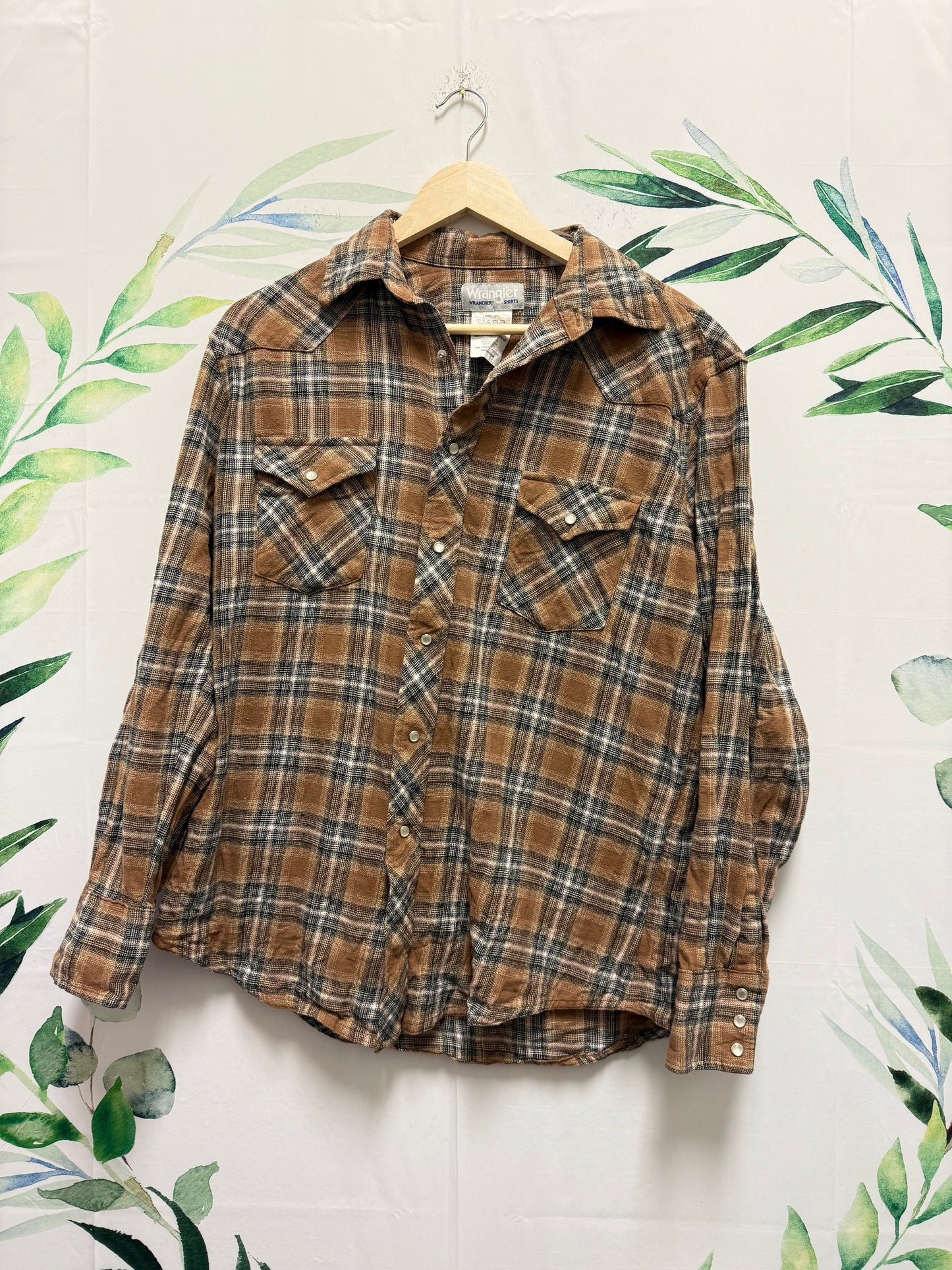 Wrangler Flannel Button Up (L)