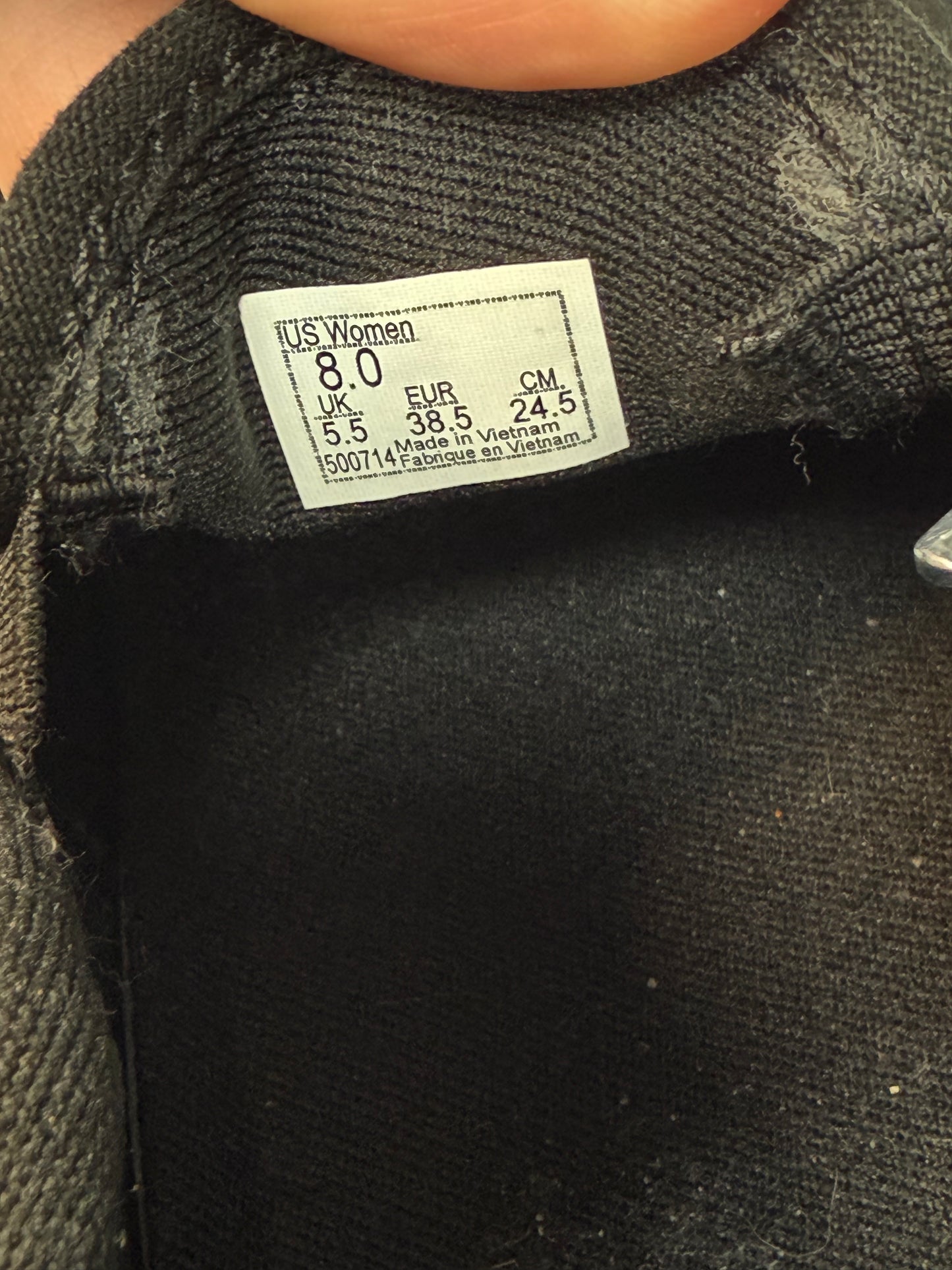 Vans Classic Slip On Sneakers (Womens 8)