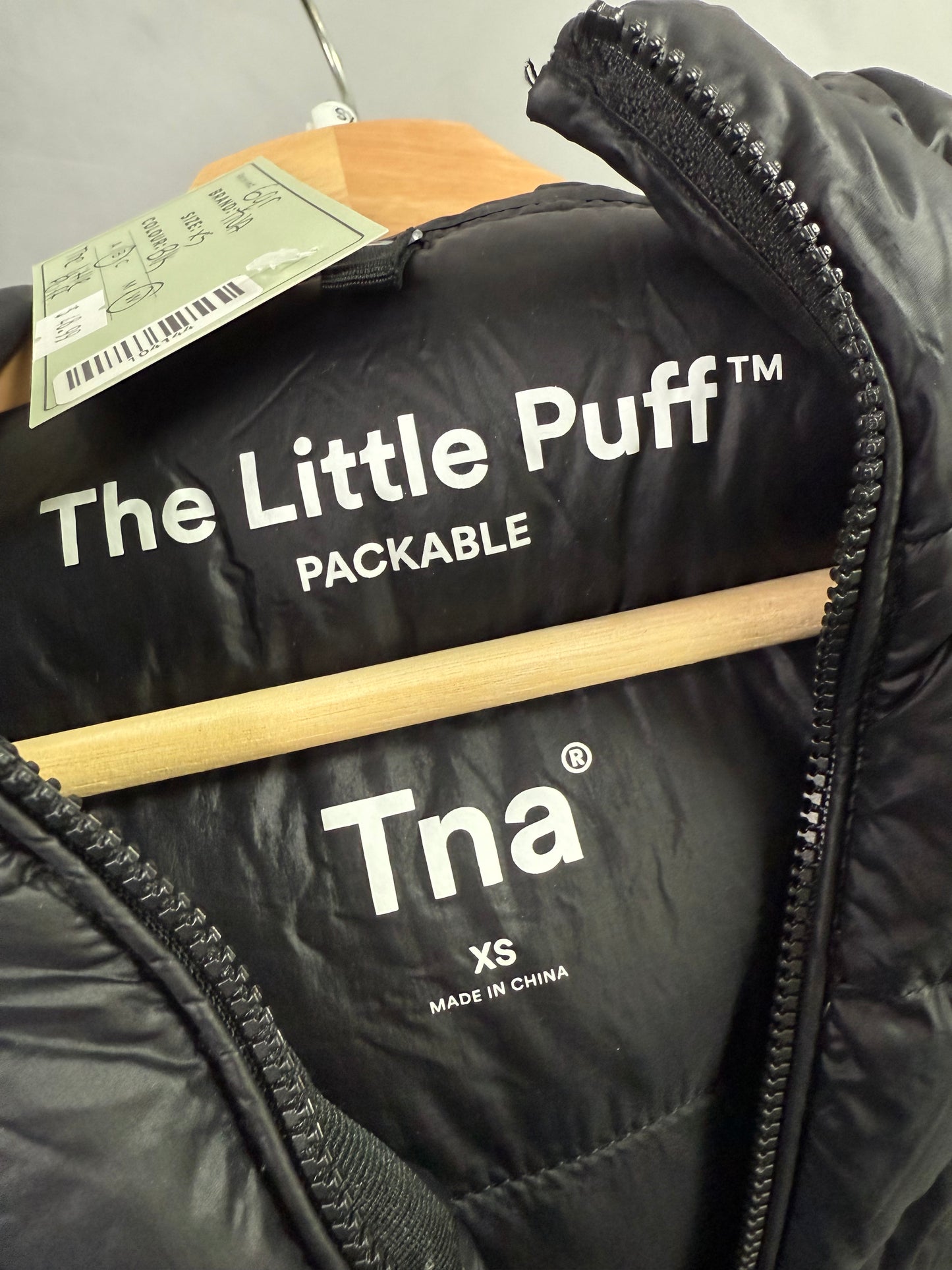 Aritzia TNA The Little Puff Jacket (XS)