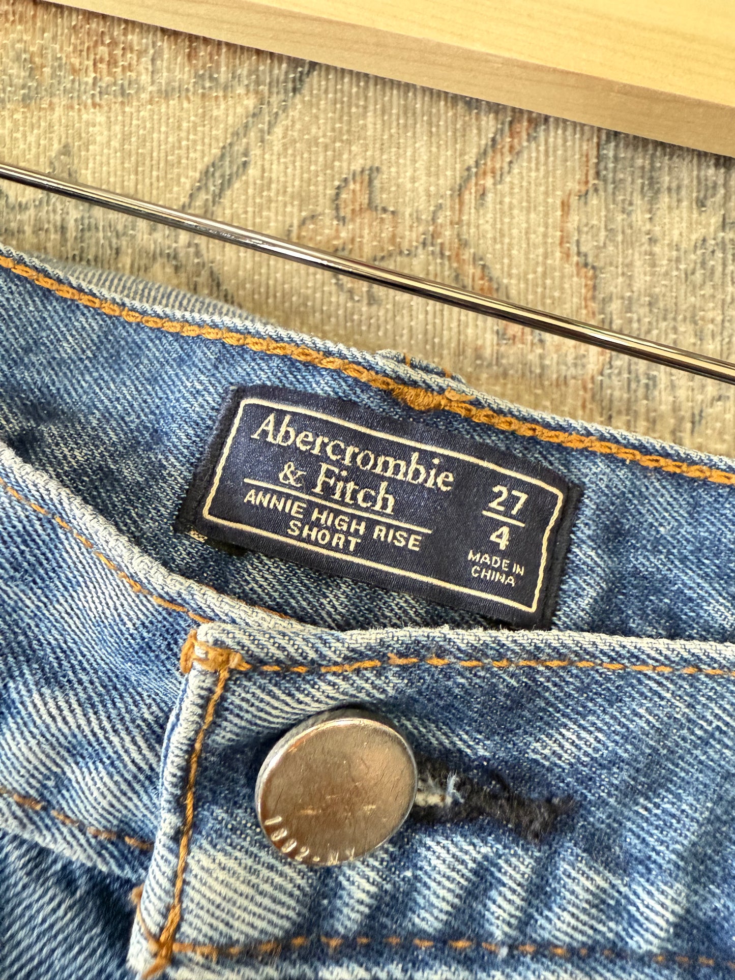 Abercrombie Annie HR Shorts (27)