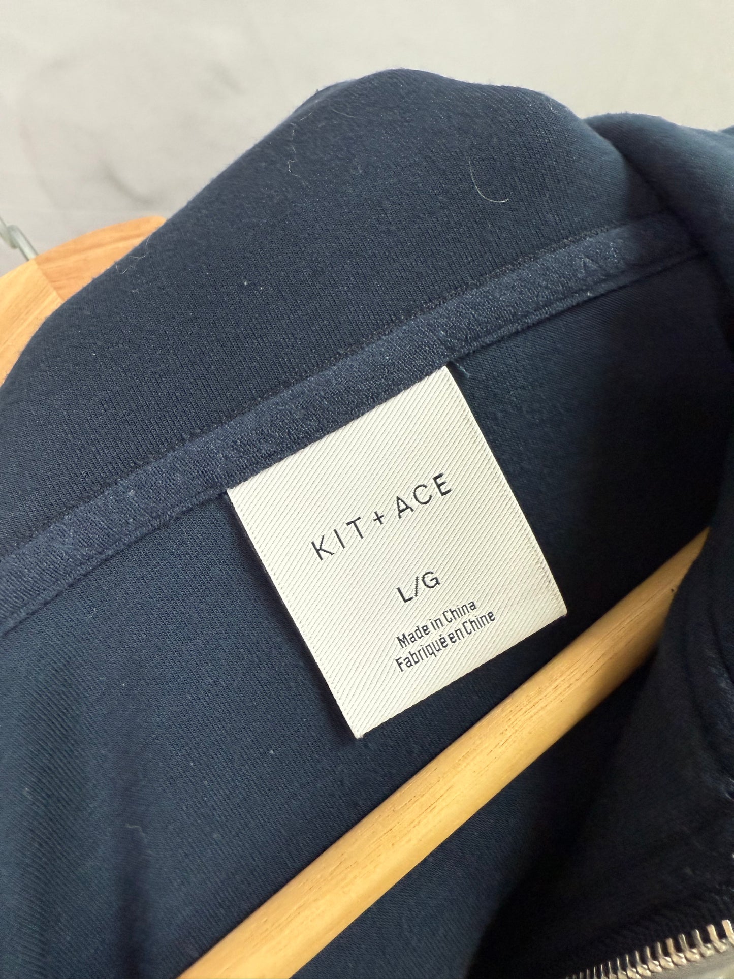 Kit & Ace Restore Quarter Zip Pullover (L)