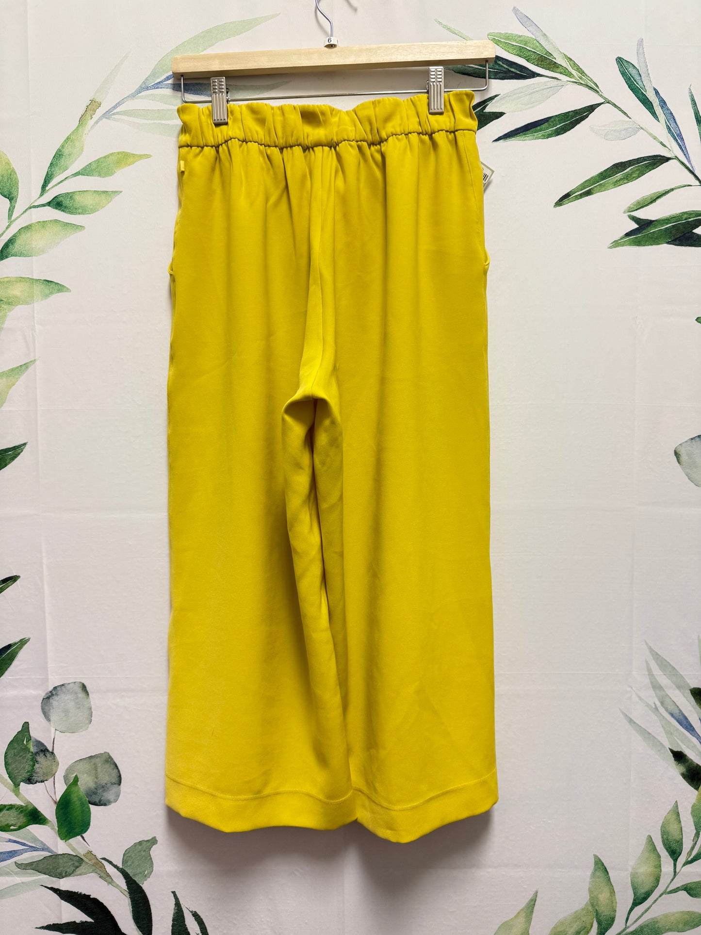 Lululemon Noir HR Crop 21” (6)