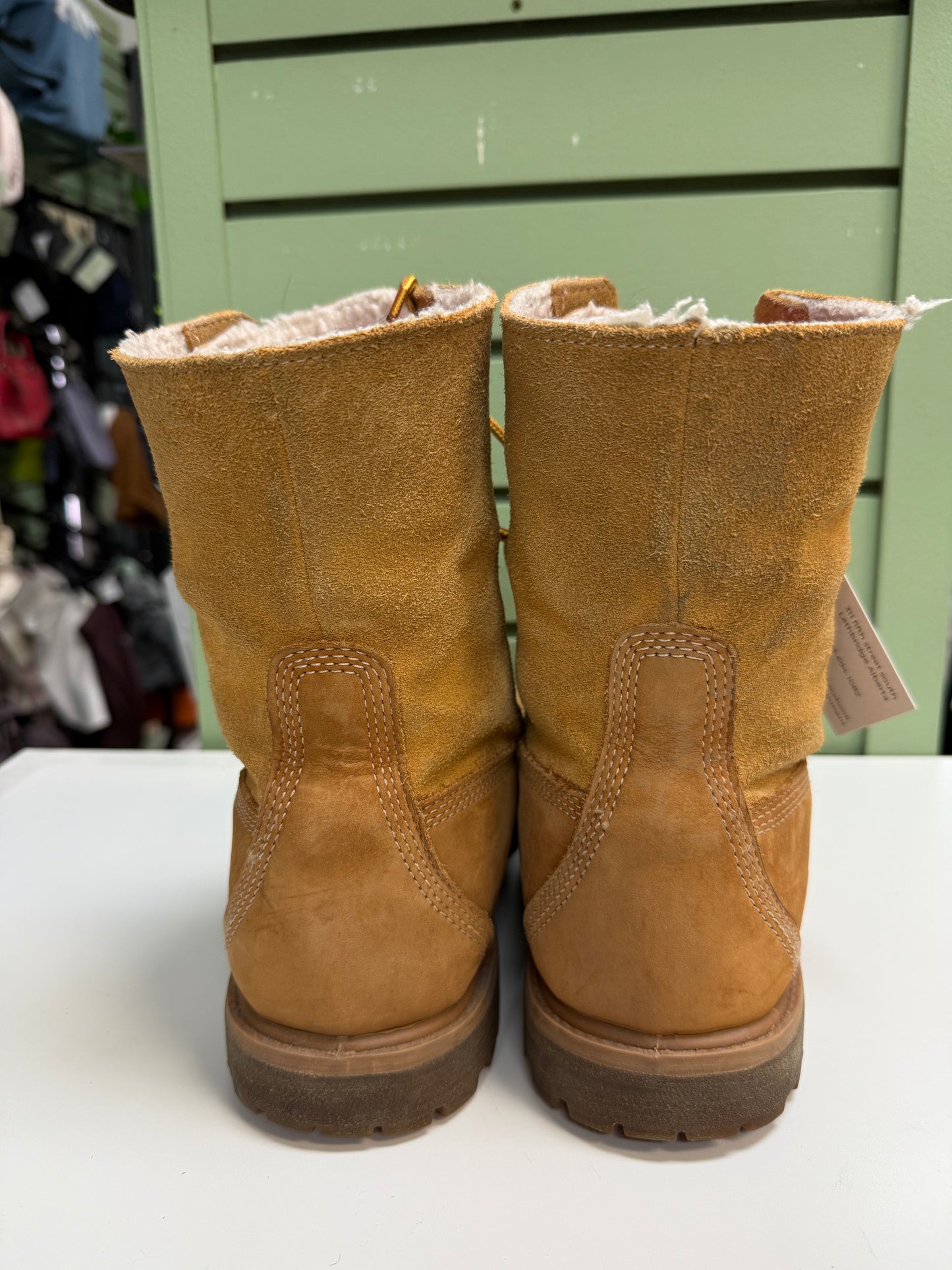 Timberland Sherpa Lined Boots (Womens 10)