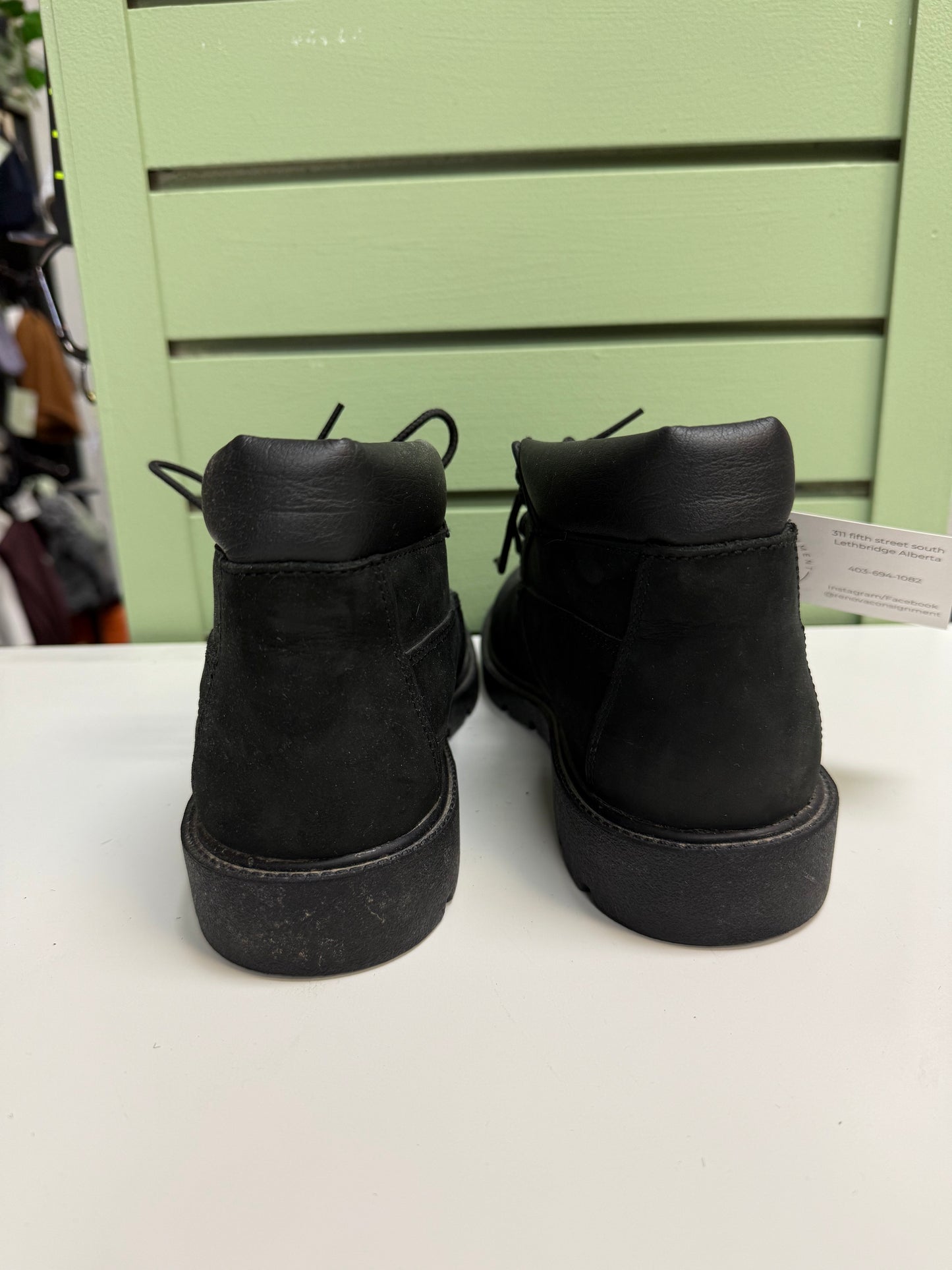 Timberland Boots (Womens 6.5/Youth 5)