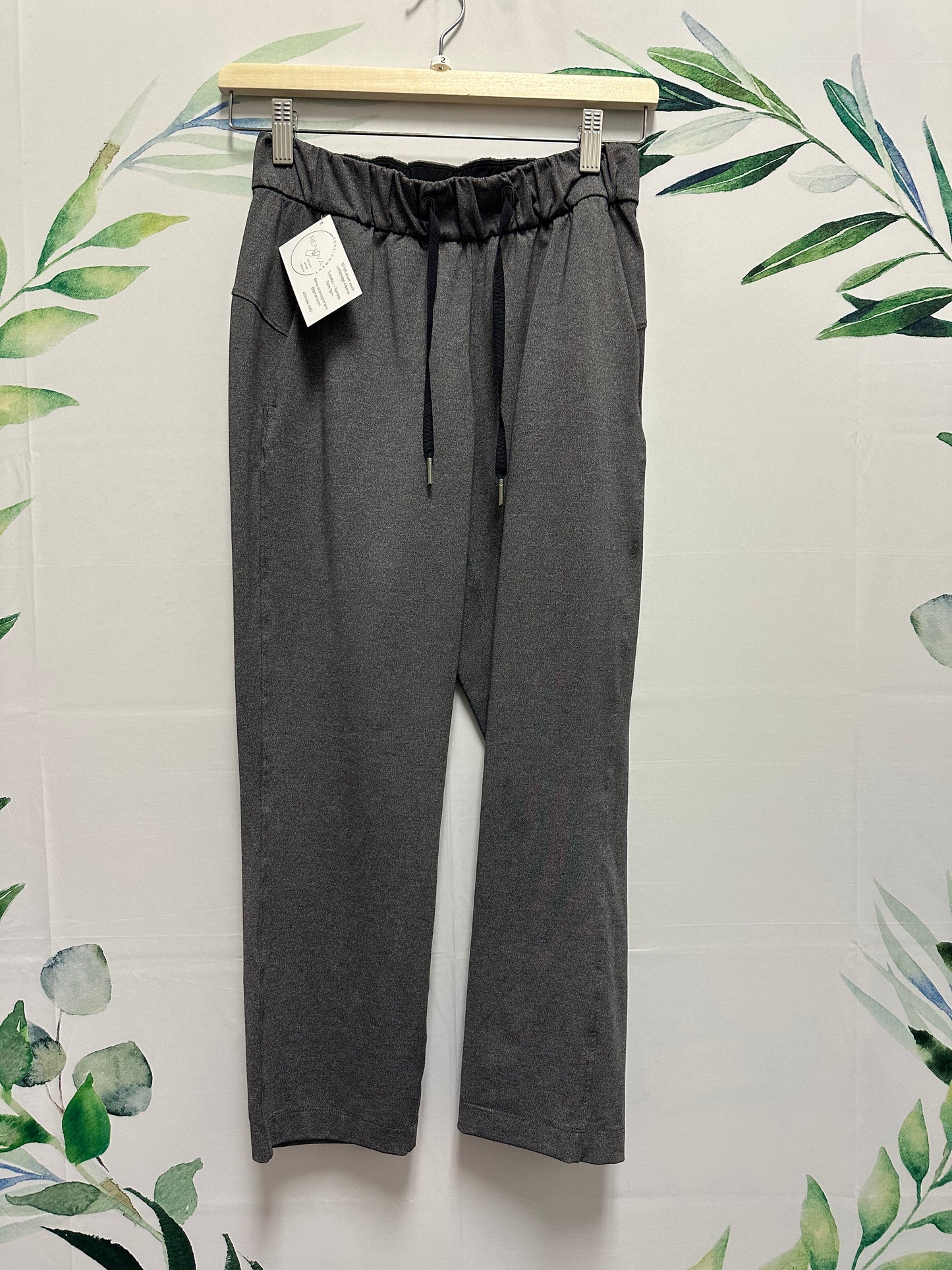 Lululemon On The Fly Crop 23” (2)