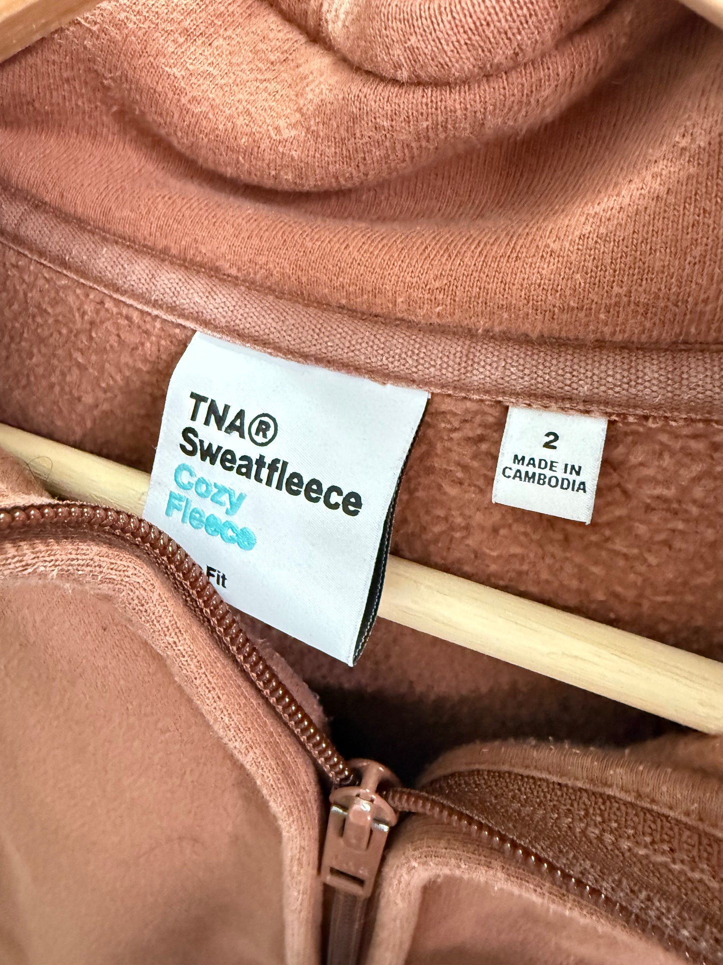 Aritzia TNA Sweatfleeve Mega Half Zip Pullover (S/M)