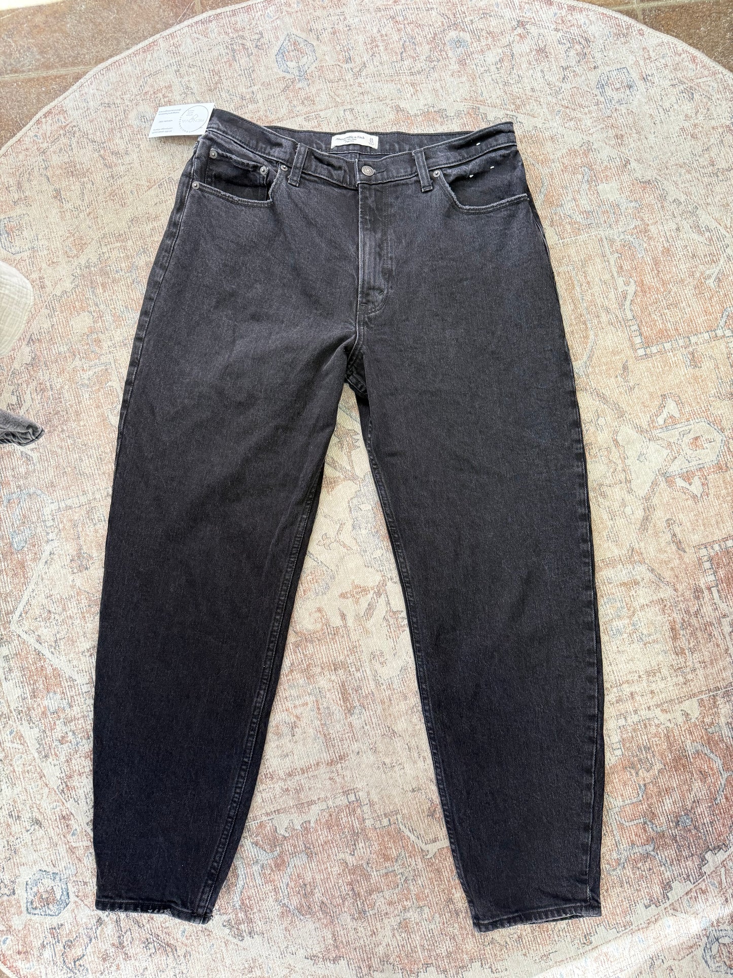 Abercrombie ‘80s Mom HR Jeans (31x29)