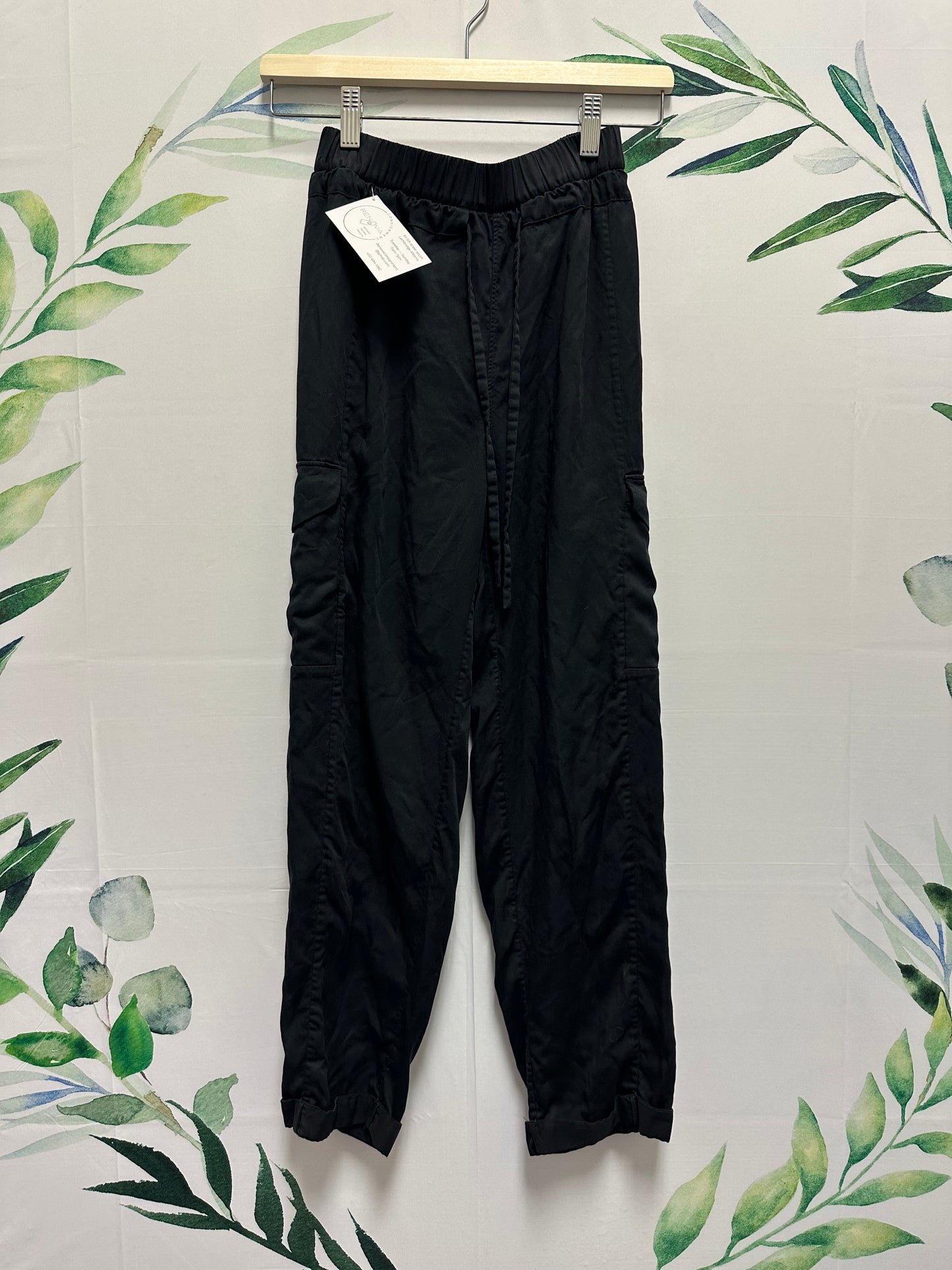 Lululemon Move Lightly MR Pant 25” (2)