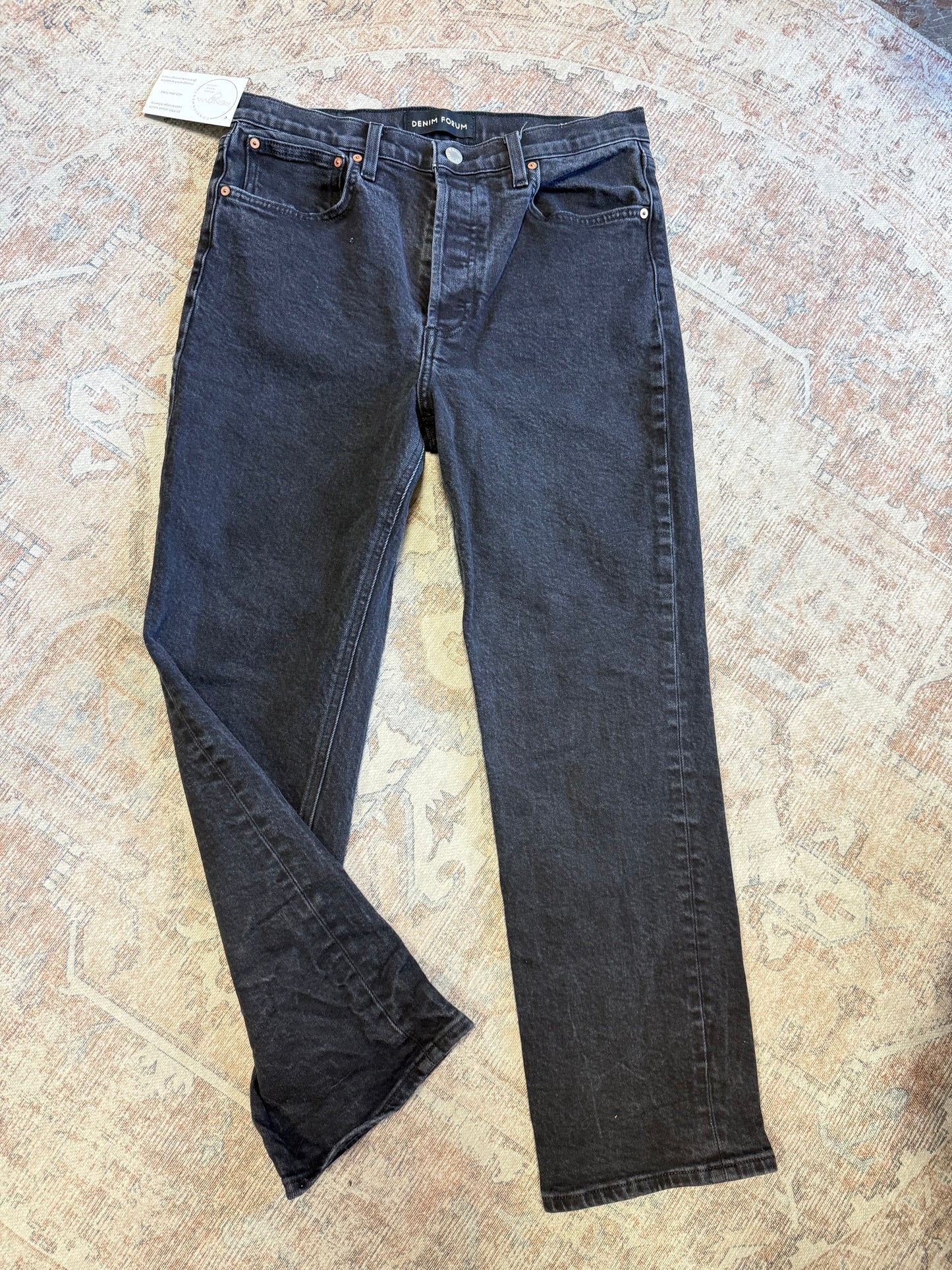 Denim Forum Arlo Straight HR Jeans (30x28)