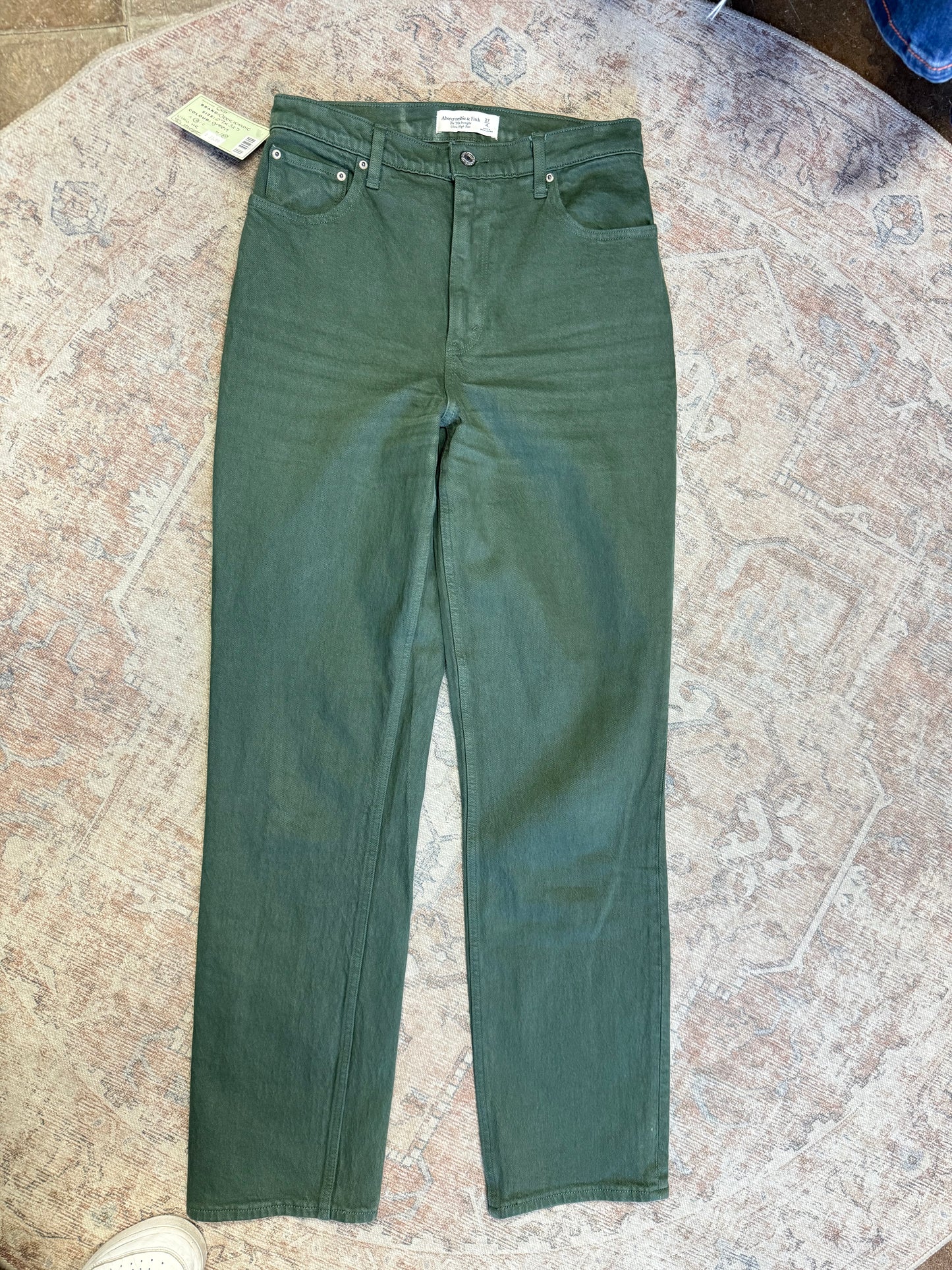 Abercrombie ‘90s Straight Ultra HR Jeans (27x32.5)