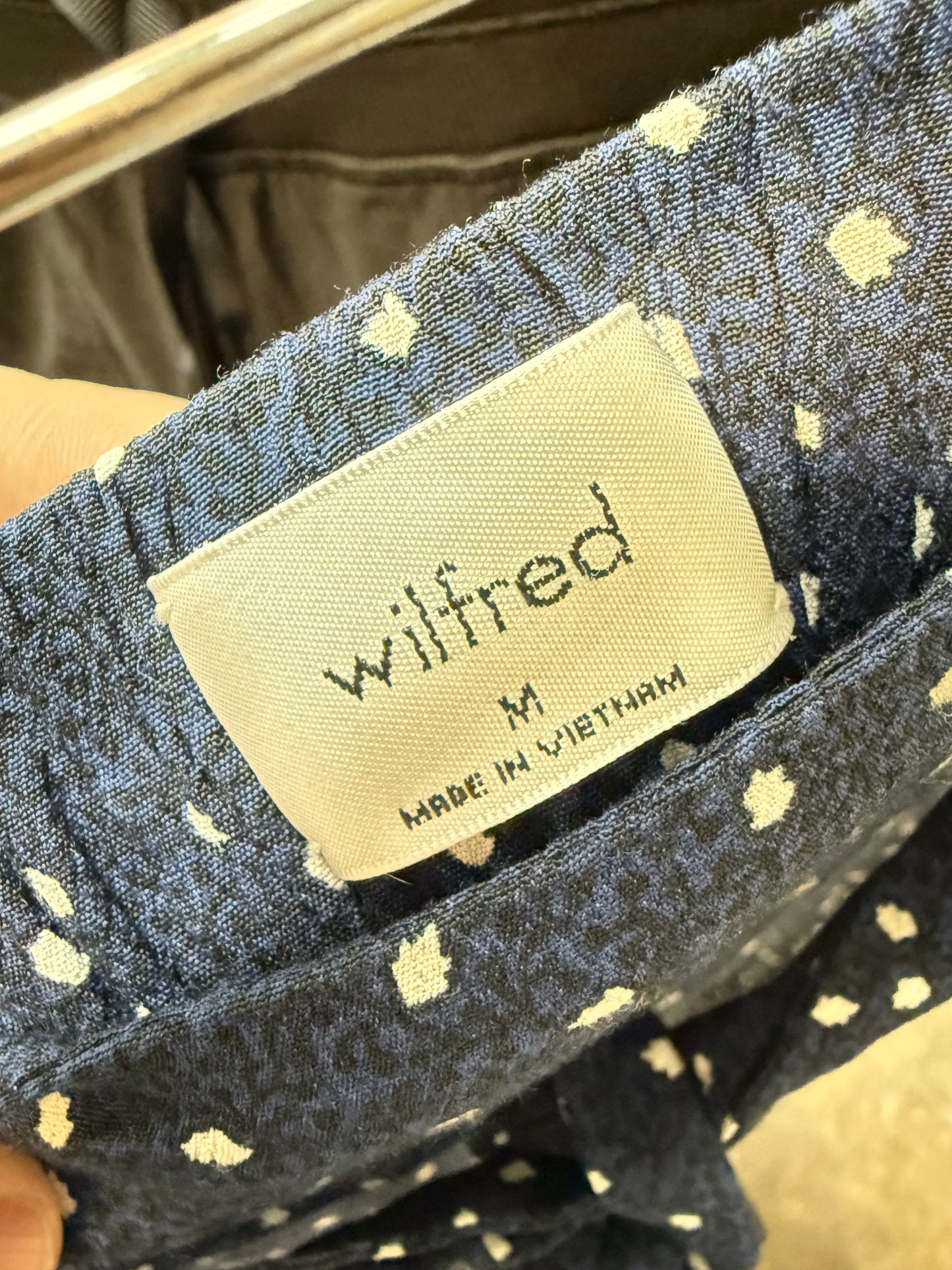 Aritzia Wilfred Wide Leg Tie Up Crop Pant 24” (M)