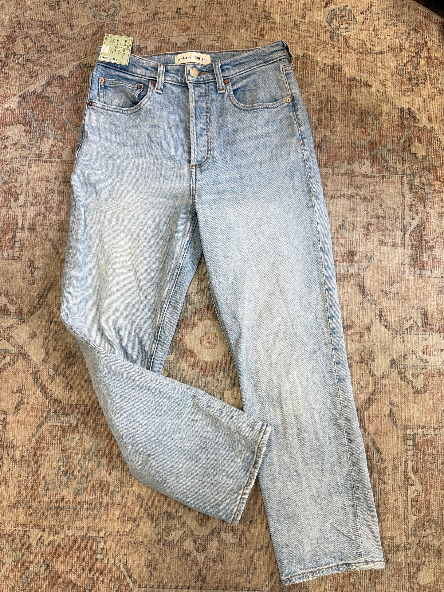 Denim Forum Arlo Straight HR Jeans (27x26)