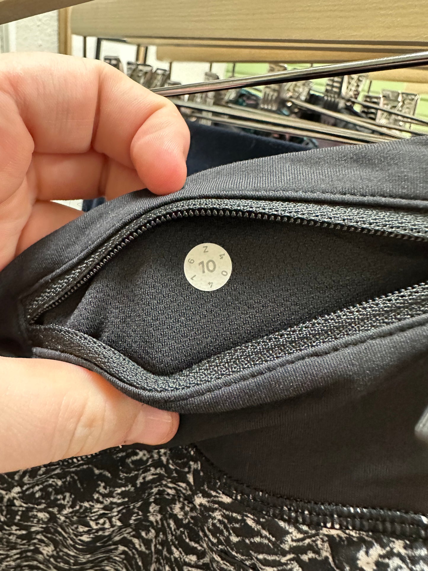 CLEARANCE Lululemon Run Times MR Short 4” (10)