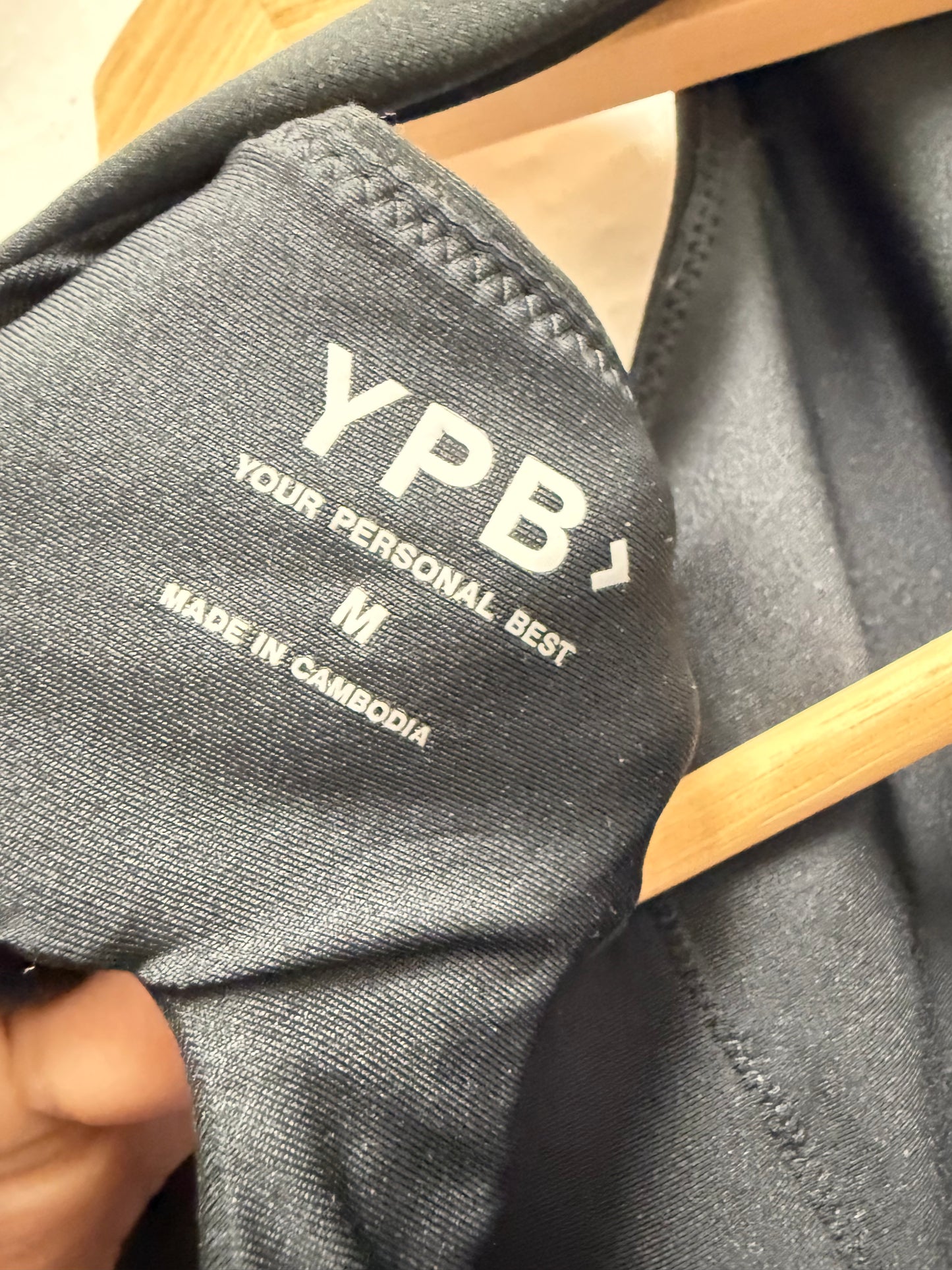 Abercrombie YPB SculptLux Crop Tank (M)