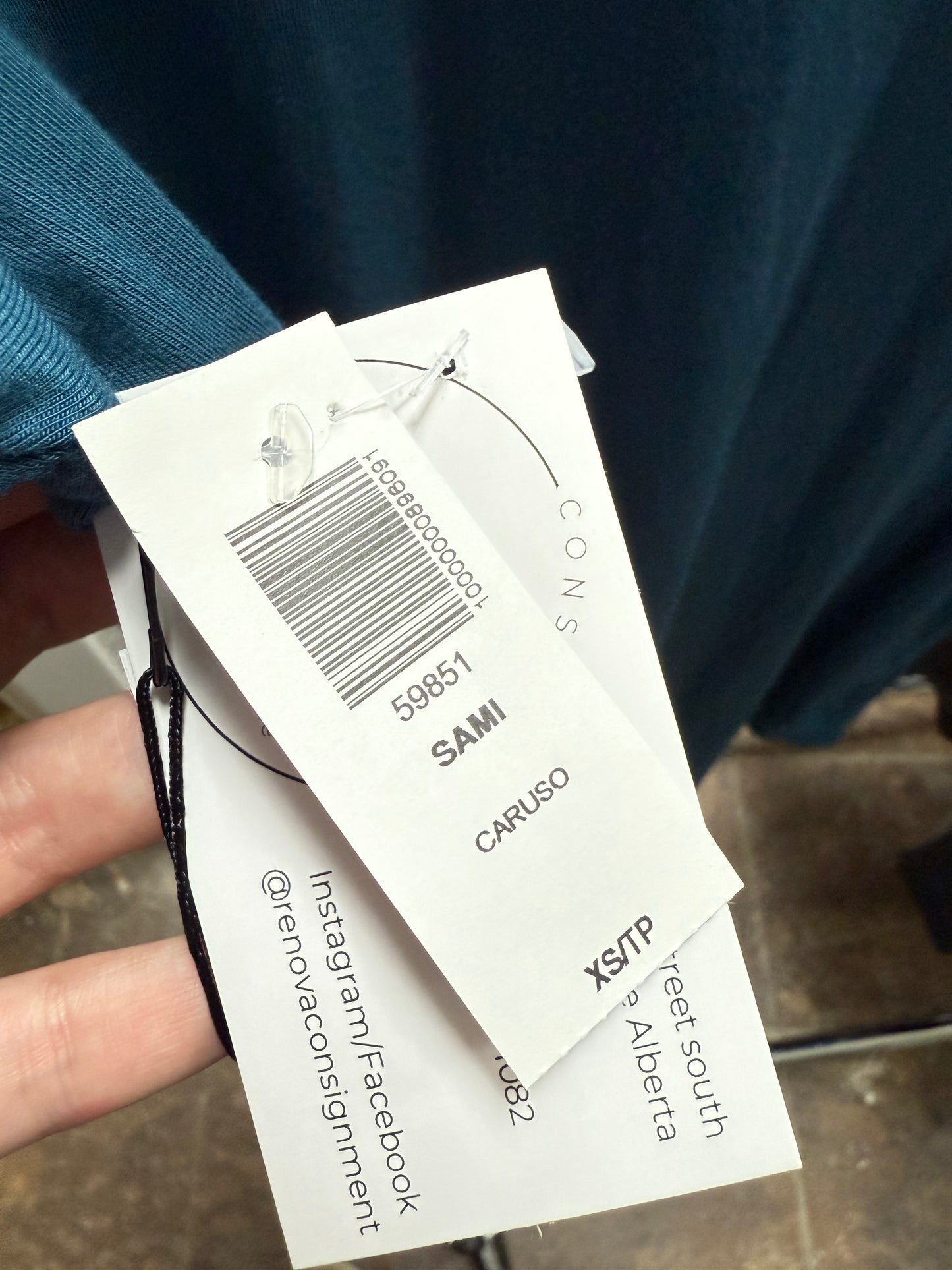 Aritzia Babaton Sami Tee (XS)