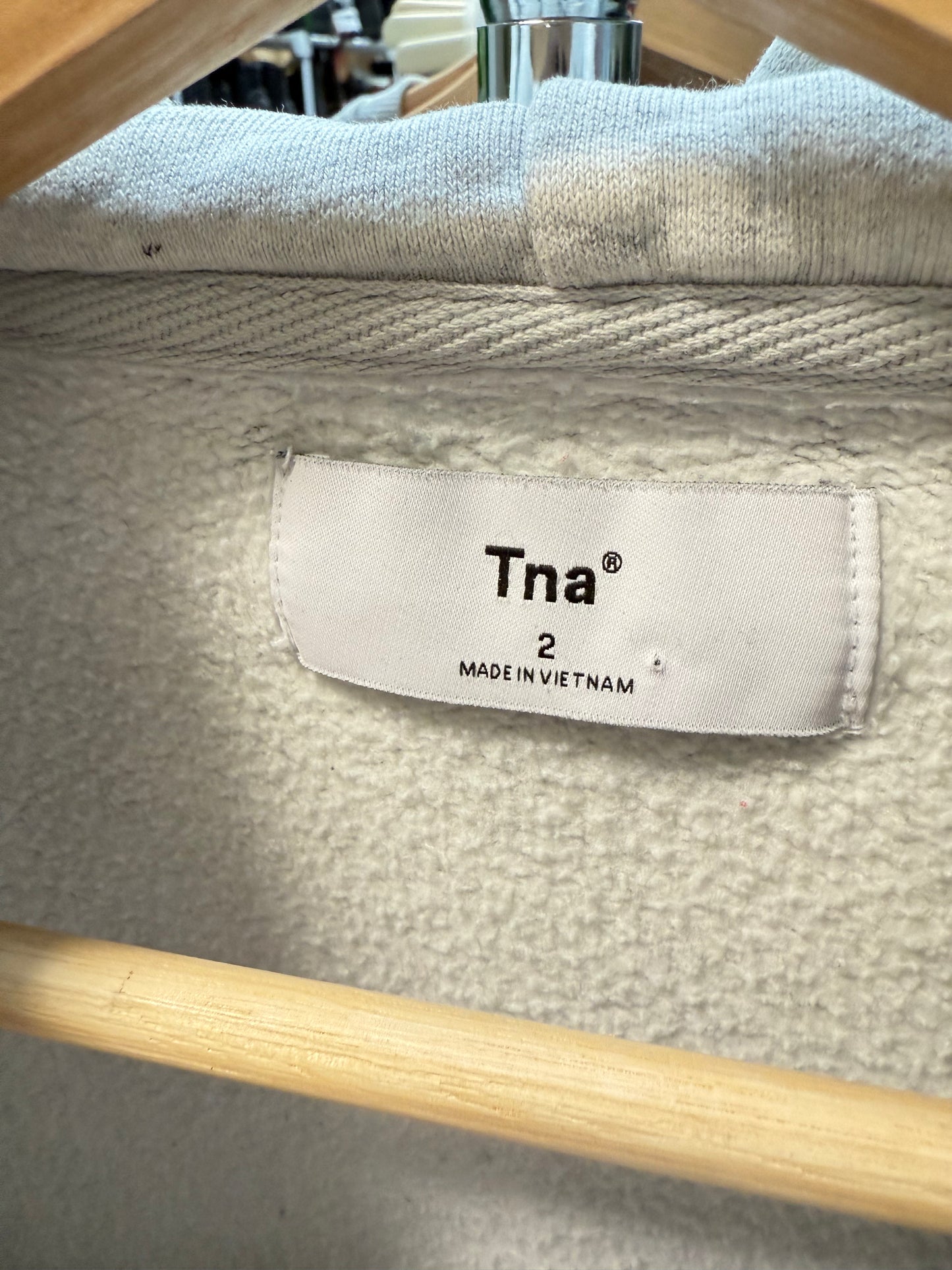 Aritzia TNA Hoodie (2 = S/M)