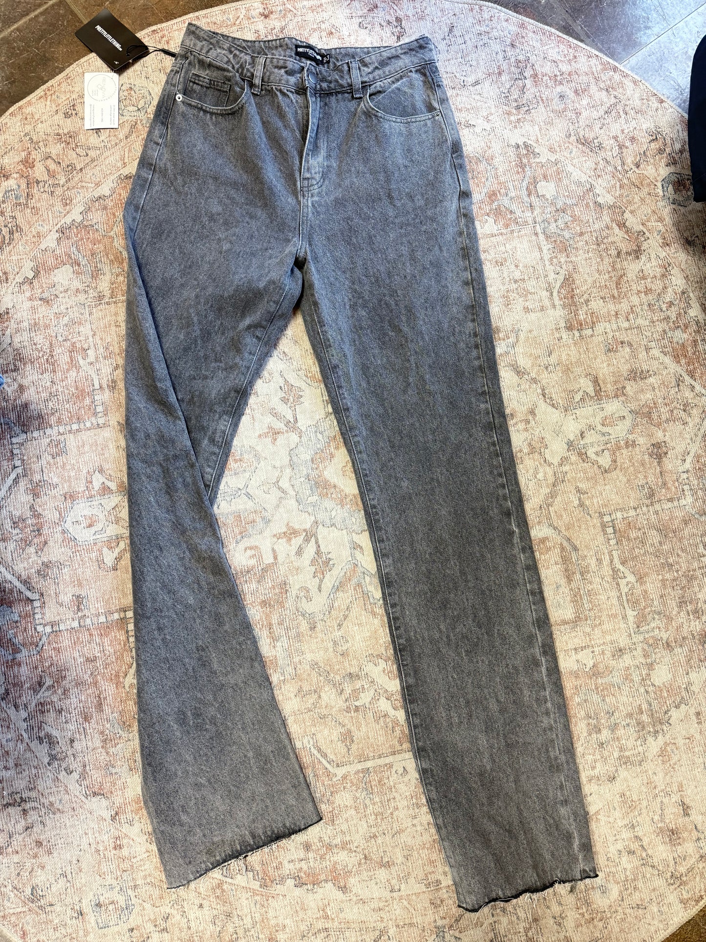 Pretty Little Thing Straight HR Jeans (8x36)