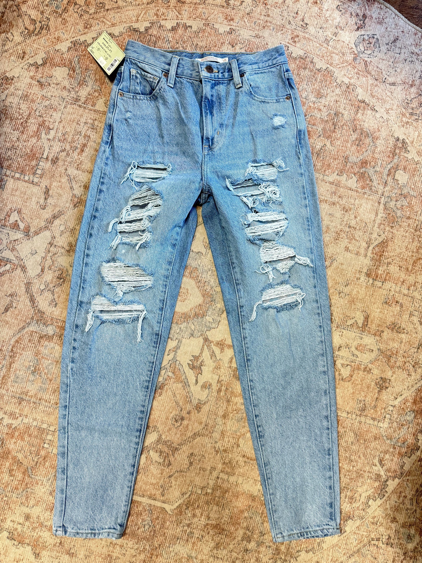 Levi’s Mom HR Jeans (25x29)