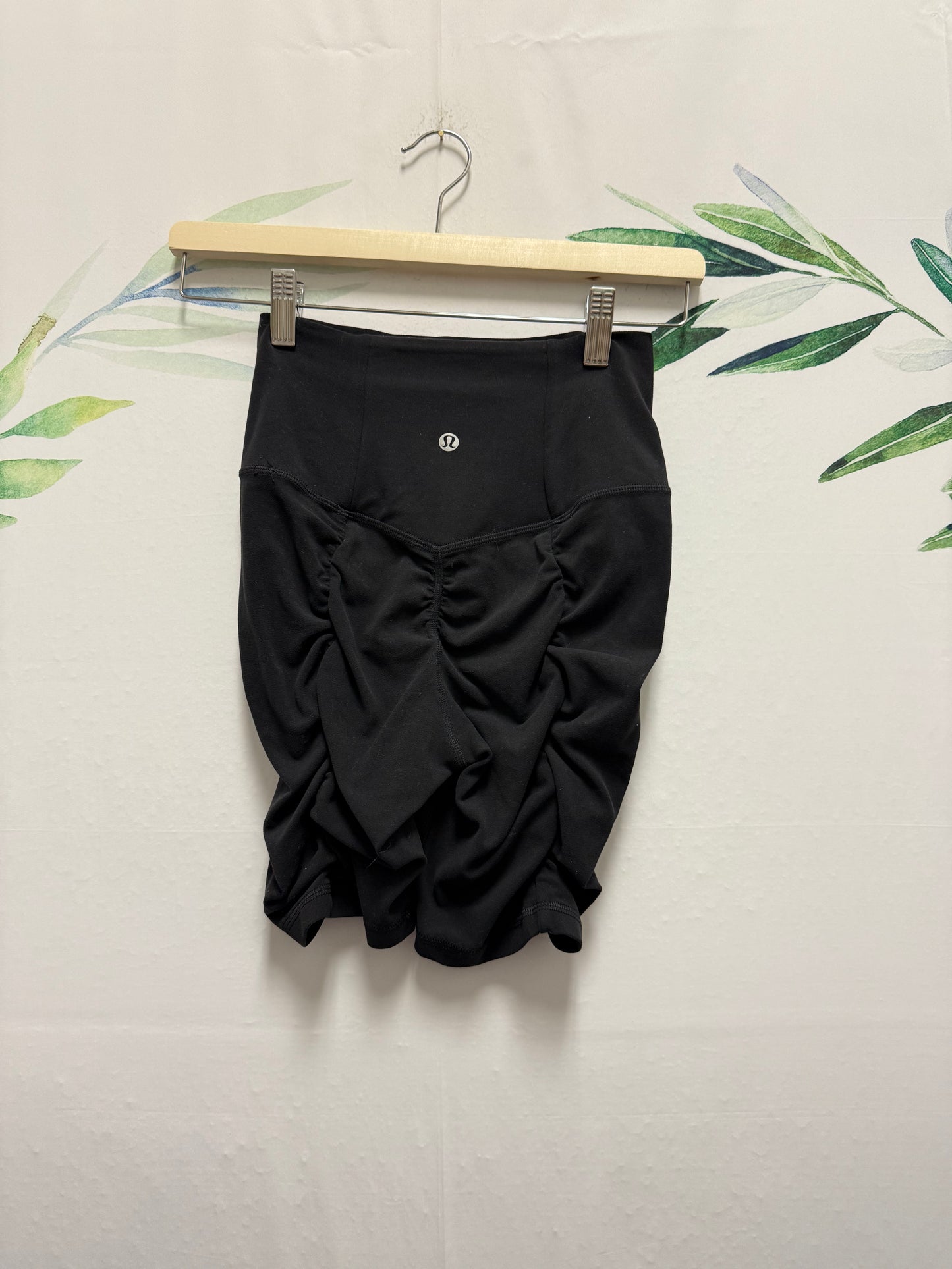 Lululemon Align Ruched HR Short 6” (2)